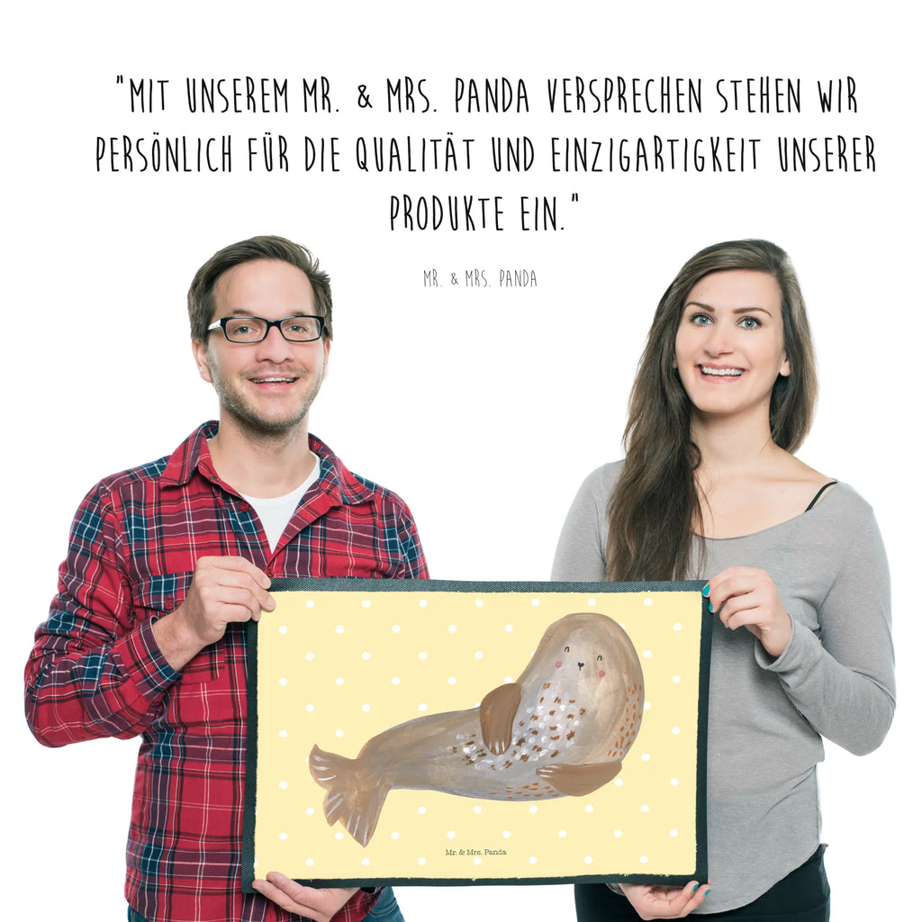 Fußmatte Robbe Lachen Eingangsteppich, Fussmatte, Schmutzmatte, Schmutzfangteppich, Schuhabstreifer, Eingangsmatte, Sauberlaufmatte, Schmutzfangmatte, flurmatte, schmutzfangmatten, matte haustür, türmatten, Türmatte, Fußmatten, hausmatte, fußmatte, außenmatte, Abtretmatte, Türvorleger, sauberlaufmatten, Haustürmatte, abstreifer, Abtreter, Fußabstreifer, Schmutzfänger, Fußabtreter, Gute Laune, Tiermotive, Lustige Sprüche, Tiere, Strand, Meerestier, Seehund, Robbe, Nordsee, Ostsee, Robben