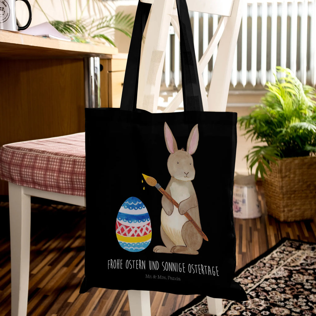 Tragetasche Hase Eier Malen textilbeutel, studententasche, henkeltasche baumwolle, Einkaufstasche, Büchertasche, Shopping Tasche, Strandtasche, festivaltasche, Stoff-Tragetasche, totebag, tragbeutel, stoff shopper, Beutel, schultertasche baumwolle, freizeitbeutel, Unitasche, stofftasche baumwolle, umhängebeutel, Stofftasche, tragetasche baumwolle, Jutebeutel, umhängetasche baumwolle, Laptoptasche, Einkaufstüte, Tüte, Baumwolltasche, Freizeittasche, dokumententasche, Schultertasche, Henkeltasche, Baumwollbeutel, Tasche, tasche baumwolle, Schultasche, campus tasche, Jutetasche, Schulbeutel, Tote Bag, Einkaufsbeutel, baumwoll shopper, Baumwoll-Tragetasche, Baumwoll-Shopper, festival tasche, canvas tasche, textiltasche, Shopper, Stoffbeutel, schulterbeutel, beutel baumwolle, einkaufsshopper, universaltasche, Umhängetasche, Tragetasche, Uni Tasche, einkaufstasche baumwolle, Alltagstasche, Ostergeschenke Kinder, Ostern Geschenk, Geschenke zu Ostern, Osterdeko, Ostergeschenke, Ostern, Osternest, Osterhase, Ostern Kinder, Hase, Frohe Ostern, Kaninchen, Eiermalen, Osterei, Osterblume, Ostergrüße, Bemalte Ostereier