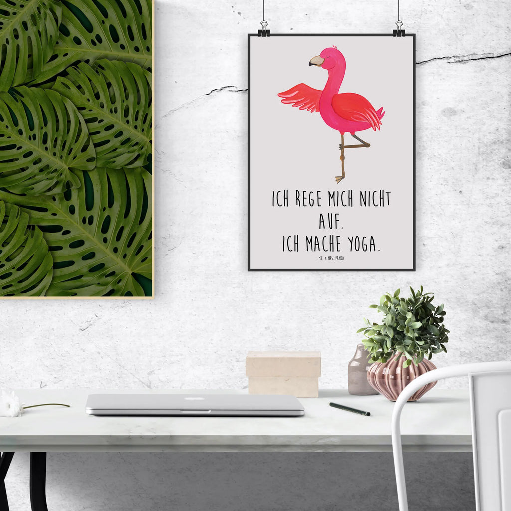Poster flamingo yoga wanddeko, Bild für Wand, drucke, grafikposter, Wanddekoration, Wandposter, Designposter, Wandschmuck, Mr. & Mrs. Panda Poster, Posterdruck, kunstposter, Wanddeko Bild, kunst für die wand, Deko Bild, Wandbild, wandkunst, wanddruck, Bild, kunstdruck poster, Plakat, Poster, Kunstdruck, Flamingo, Yoga, Ärger, Namaste, Achtsamkeit, Tiefenentspannung, Aufregen, Entspannung, Yoga-Übung, Vogel