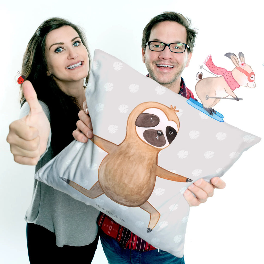 Cushion sloth yoga Sofakissen, Zierkissen, microfaser zierkissen, microfaser sofakissen, Kissen 40x40, couchkissen 40x40, zierkissen 40x40, kissen 40 x 40, Polsterkissen, microfaser dekokissen, kissen mikrofaser, wurfkissen, wohnzimmer kissen, Dekokissen 40x40, Kuschelkissen, Kopfkissen, microfaser kopfkissen, zier kissen, kissen für sofa, kissen für couch, 40 X 40 Kissen, Dekokissen, deko kissen, Motivkissen, couch kissen, Kopfkissen 40x40, kuschel kissen, Couchkissen, kuschelkissen 40x40, sofa kissen, Sofakissen 40x40, Dekokissen Sofa, Kissen, 40x40 kissen, Mikrofaser Kissen, Faultier, Faultier Geschenk, Faultier Deko, Atmung, Meditation, Namaste, Gelassenheit, Yogaübungen, Lieblingstier, Entspannung, Faultiere, faul, Yoga, Krieger