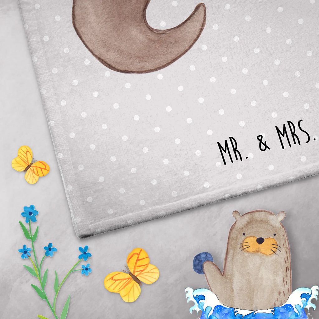 Hand towel otter Embrace Handtuch 50x100, Baumwollhandtuch 50x100, Handtuch Größe 50x100, Nachhaltiges Handtuch 50x100, Handtuch Für Küche 50x100, Unifarbenes Handtuch 50x100, Mittelgroßes Handtuch, Handtuch Für Sport 50x100, Handtuch Mit Bordüre 50x100, Weiches Handtuch 50x100, Handtuch Mit Muster 50x100, Handtuch Aus Baumwolle 50x100, Handtuch Aus Bio Baumwolle, Pflegeleichtes Handtuch 50x100, Buntes Handtuch 50x100, Handtuch Für Reise 50x100, Handtuch Geschenk 50x100, Modernes Handtuch 50x100, Weißes Handtuch 50x100, Hochwertiges Handtuch 50x100, Handtuch Für Badezimmer 50x100, Handtuch Set 50x100, Handtuch Für Alltag 50x100, Klassisches Handtuch 50x100, Umweltfreundliches Handtuch 50x100, Graues Handtuch 50x100, Handtuch Für Gäste-WC 50x100, Saugfähiges Handtuch 50x100, Mikrofaser Handtuch 50x100, Waschbares Handtuch 50x100, Otter, Fischotter, Seeotter, Otter Seeotter See Otter