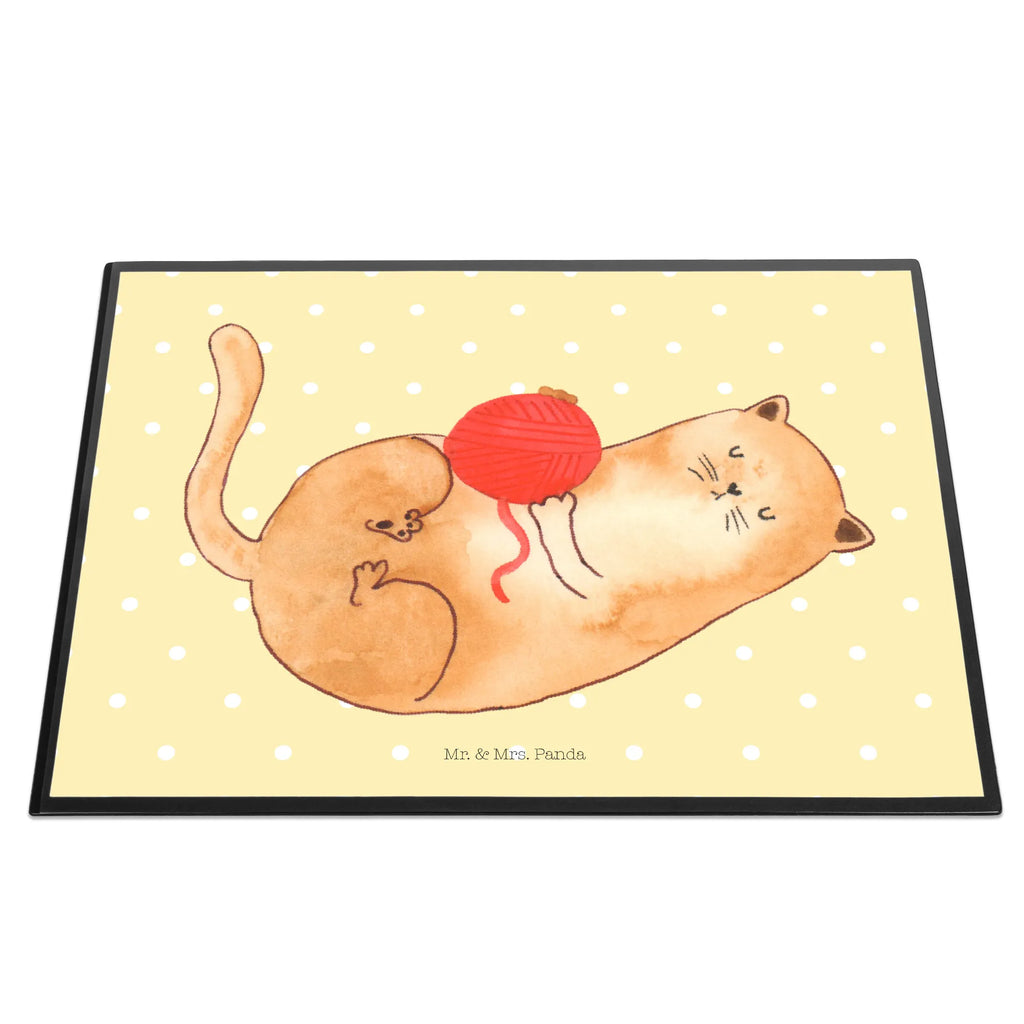 Desk pad Cat Wool Schreibunterlage, Schreibtischauflage, Schreibtischunterlage Groß, Schreibtisch Unterlagen, Bürobedarf, Büroartikel, Schreibwaren, Katze, Katzenmotiv, Katzenfan, Katzendeko, Katzenfreund, Katzenliebhaber, Katzenprodukte, Katzenartikel, Katzenaccessoires, Katzensouvenirs, Katzenliebhaberprodukte, Katzenmotive, Kater, Spiel, Katzenhalter, Cat, Katzen, verspielt, Spielen, Mietze, Katzenbesitzerin, Wolle, Cats, Haustier, Wollknäuel