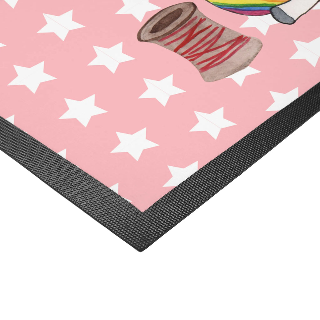 Doormat unicorn seamstress türmatten, abstreifer, hausmatte, Abtretmatte, außenmatte, flurmatte, matte haustür, sauberlaufmatten, schmutzfangmatten, Fußabtreter, Eingangsmatte, Fußabstreifer, Schmutzmatte, Schmutzfänger, Eingangsteppich, Schuhabstreifer, Fussmatte, Türmatte, Sauberlaufmatte, Haustürmatte, Fußmatten, Schmutzfangmatte, Abtreter, Schmutzfangteppich, Türvorleger, fußmatte, Unicorn, Einhorn, Einhörner, Einhorn Deko, Häkeln, Nähzimmer, Stricken, Freundin, Basteln, Näherin, Nähen, Mädchen