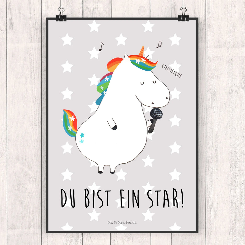 Plakat jednorożec Śpiewak Mr. & Mrs. Panda Poster, wanddeko, Kunstdruck, Plakat, Wandschmuck, Poster, Wandposter, kunst für die wand, Bild für Wand, kunstdruck poster, wanddruck, Bild, Wanddeko Bild, grafikposter, Wanddekoration, Deko Bild, Designposter, Wandbild, Posterdruck, drucke, kunstposter, wandkunst, Einhorn Deko, Einhörner, Einhorn, Unicorn, Party, Geburtstag, Konfetti, Disco, Feier, Sängerin, Fest, Sänger, Glitzer, Freundin