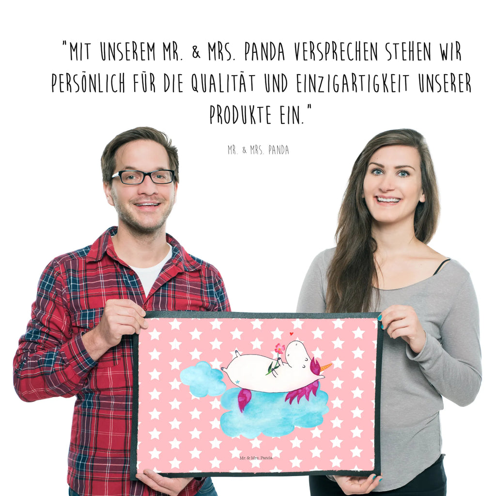 Doormat unicorn In love Türmatte, Schmutzfangmatte waschbar, Motivfußmatte, Schmutzfangmatte, Fußabstreifer, Fußmatte innen, Fußmatte außen wetterfest, Fußabstreifer außen, Schmutzmatte, Fußabtreter, Schmutzfangteppich, Eingangsteppich, Vorleger, Fussmatten, Fußabtreter außen, Matte, Fußmatten, Gummimatte, Fußmatte außen, Fußmatte waschbar, Haustürmatte, Gummi Matte, Türvorleger, Sauberlaufmatte, Schmutzfänger, Fußmatte outdoor, Fussmatten online, Einhorn, Einhörner, Einhorn Deko, Unicorn, Liebe, verliebt, Freundin, Wolke, Liebesbeweis