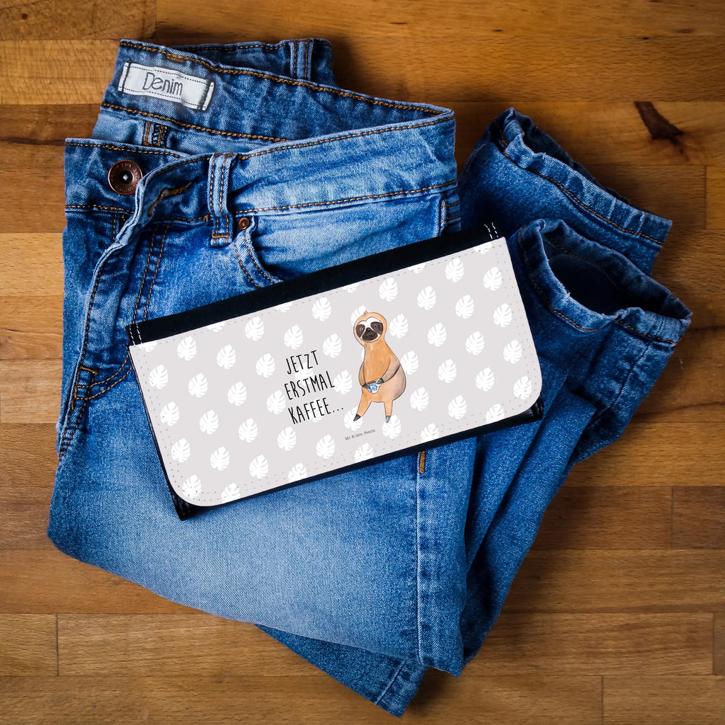 Ladies purse sloth Coffee Etui Geldbörse Damen, Münzgeldbörse Damen, Geldbörse Mit Clipverschluss Damen, Frauen Geldbörse, Damengeldbörse, Damen Portemonnaie, Portemonnaie Mit Kartenfächern Damen, Geldbörse Aus Leder Damen, Portemonnaie Mit Reißverschluss Damen, Geldbörse Mit Fach Damen, Designer Portemonnaie Damen, Slim Portemonnaie Damen, Damen Geldbeutel, Clutch Portemonnaie Damen, Leder Portemonnaie Damen, Geldbörse Mit Handgelenksschlaufe Damen, Portemonnaie für Damen, Frauen Brieftasche, Geldbörse Mit Druckverschluss Damen, XXL Portemonnaie Damen, Kartenhalter Damen, Reißverschluss Portemonnaie Damen, RFID Portemonnaie Damen, Geldbörse Mit Zipper Damen, Geldbörse Aus Stoff Damen, Damen Geldbörse, Münzbörse Damen, Hochwertiges Portemonnaie Damen, Damen Geldtasche, Portemonnaie Mit Münzfach Damen, Mini Geldbörse Damen, Damengeldbeutel, Veganes Portemonnaie Damen, Portmonnaie Damen, Portmonee Damen, Brieftasche Damen, Geldbörse Aus Kunstleder Damen, Kartenetui Damen, Faultier, Faultier Geschenk, Faultier Deko, Kaffeetasse, Erster Kaffee, Genießer, faul, Frühaufsteher, Coffee, Kaffee, Kaffeegetränk, Lieblingstier, Faultiere, Morgenmuffel