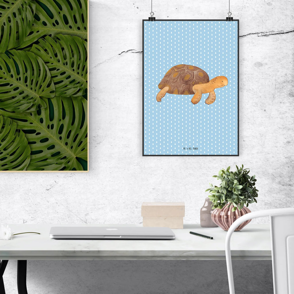 Plakat Żółw maszerować kunst für die wand, wanddeko, Wanddeko Bild, wanddruck, kunstdruck poster, Wandposter, Kunstdruck, Deko Bild, Bild, Wandbild, Mr. & Mrs. Panda Poster, wandkunst, kunstposter, Wanddekoration, Designposter, Bild für Wand, Posterdruck, Wandschmuck, drucke, Plakat, Poster, grafikposter, Meerestiere, Urlaub, Meer, Schildkröte, Motivation, Lieblingsmensch, Schildkröten, Inspiration, Get Lost, Neustart, Abenteuer, Reiselust