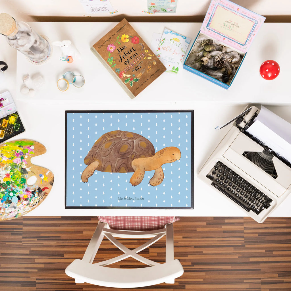 Schreibtischunterlage Schildkröte Marschieren Schreibtisch Unterlagen, Büroartikel, Schreibwaren, Schreibunterlage, Schreibtischauflage, Schreibtischunterlage Groß, Bürobedarf, Meerestiere, Meer, Urlaub, Motivation, Inspiration, get lost, Reiselust, Neustart, Schildkröte, Schildkröten, Lieblingsmensch, Abenteuer