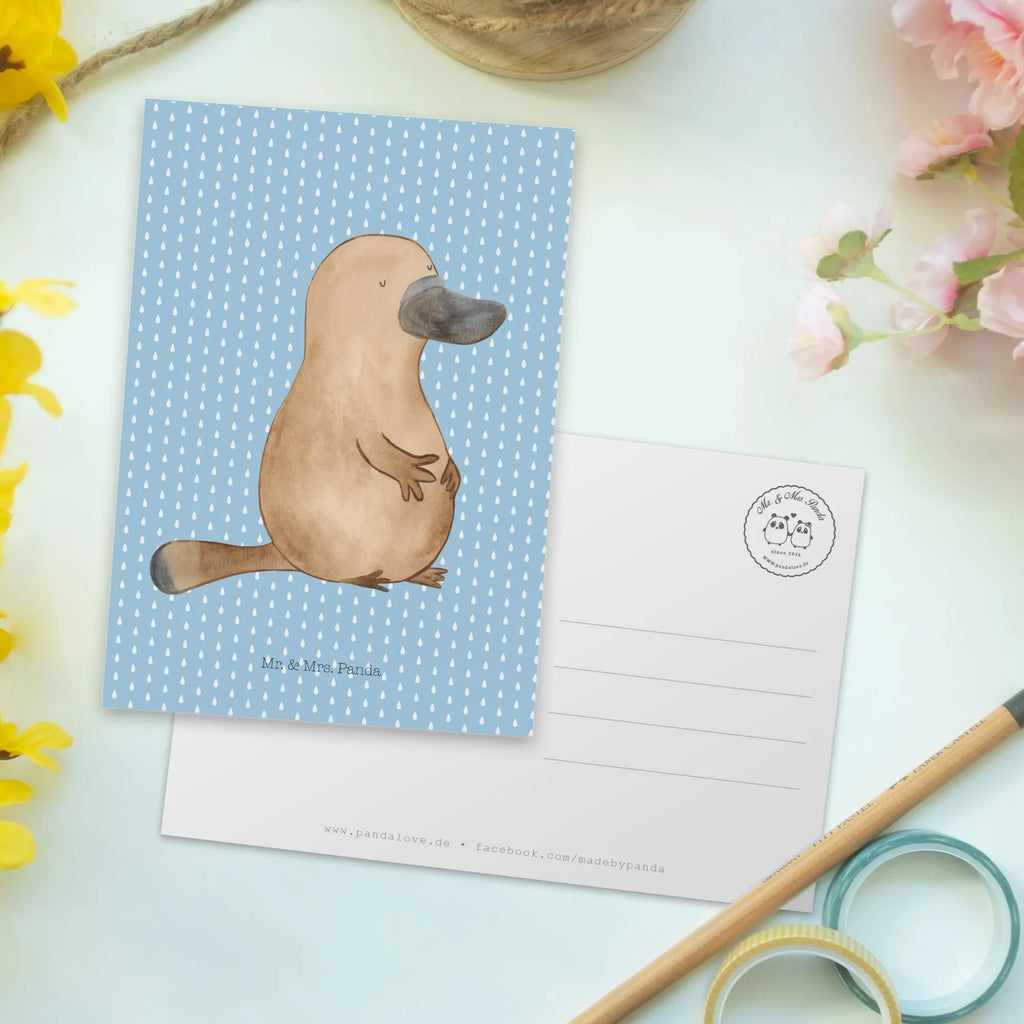 Postcard platypus courage Postkarte, Einladung Geburtstag, Karte, Einladungskarten Geburtstag, Ansichtskarte, Grußkarte, Einladung, Ansichtskarten, Dankeskarte, Einladungskarte, Geschenkkarte, Geburtstagskarte, Meerestiere, Meer, Urlaub, Schnabeltier, Motivation, Weltreise, Neustart, Lebensweisheit, Schnabeltiere, Neuanfang, Arbeit, Büro, mutig, Training, Raodtrip, Mut