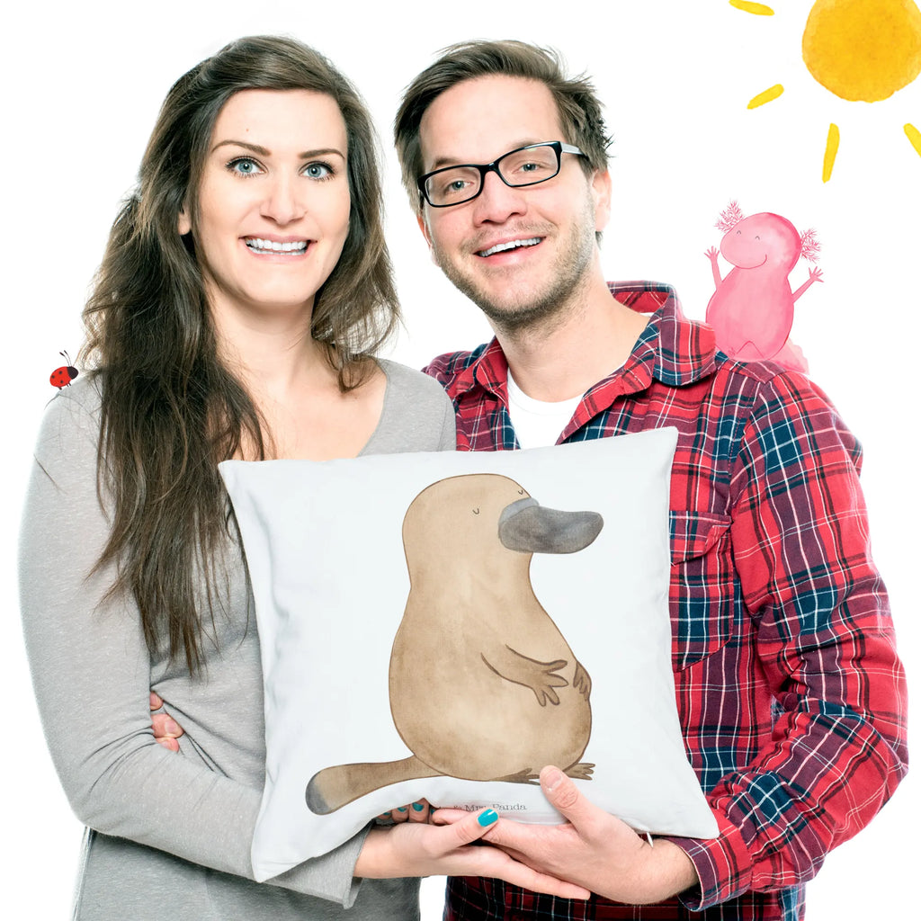 40x40 poduszka dziobak Odwaga zier kissen, zierkissen 40x40, Polsterkissen, couch kissen, Motivkissen, 40x40 kissen, kissen für couch, kissen für sofa, kissen mikrofaser, microfaser sofakissen, Kissen 40x40, Dekokissen Sofa, kuschel kissen, Kopfkissen, Dekokissen, Dekokissen 40x40, sofa kissen, microfaser dekokissen, wurfkissen, Couchkissen, deko kissen, wohnzimmer kissen, 40 X 40 Kissen, Zierkissen, couchkissen 40x40, kuschelkissen 40x40, Mikrofaser Kissen, microfaser zierkissen, Kuschelkissen, Kopfkissen 40x40, Kissen, kissen 40 x 40, Sofakissen 40x40, microfaser kopfkissen, Sofakissen, Urlaub, Meer, Meerestiere, Arbeit, Lebensweisheit, Weltreise, Büro, Neustart, Training, Motivation, Schnabeltiere, mutig, Mut, Raodtrip, Neuanfang, Schnabeltier