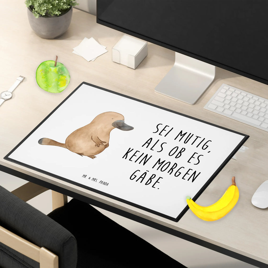 Schreibtischunterlage Schnabeltier mutig Schreibunterlage, Schreibwaren, Büroartikel, Schreibtischauflage, Bürobedarf, Schreibtisch Unterlagen, Schreibtischunterlage Groß, Meerestiere, Meer, Urlaub, Büro, Arbeit, mutig, Mut, Training, Schnabeltier, Lebensweisheit, Neuanfang, Motivation, Neustart, Schnabeltiere, Weltreise, Raodtrip