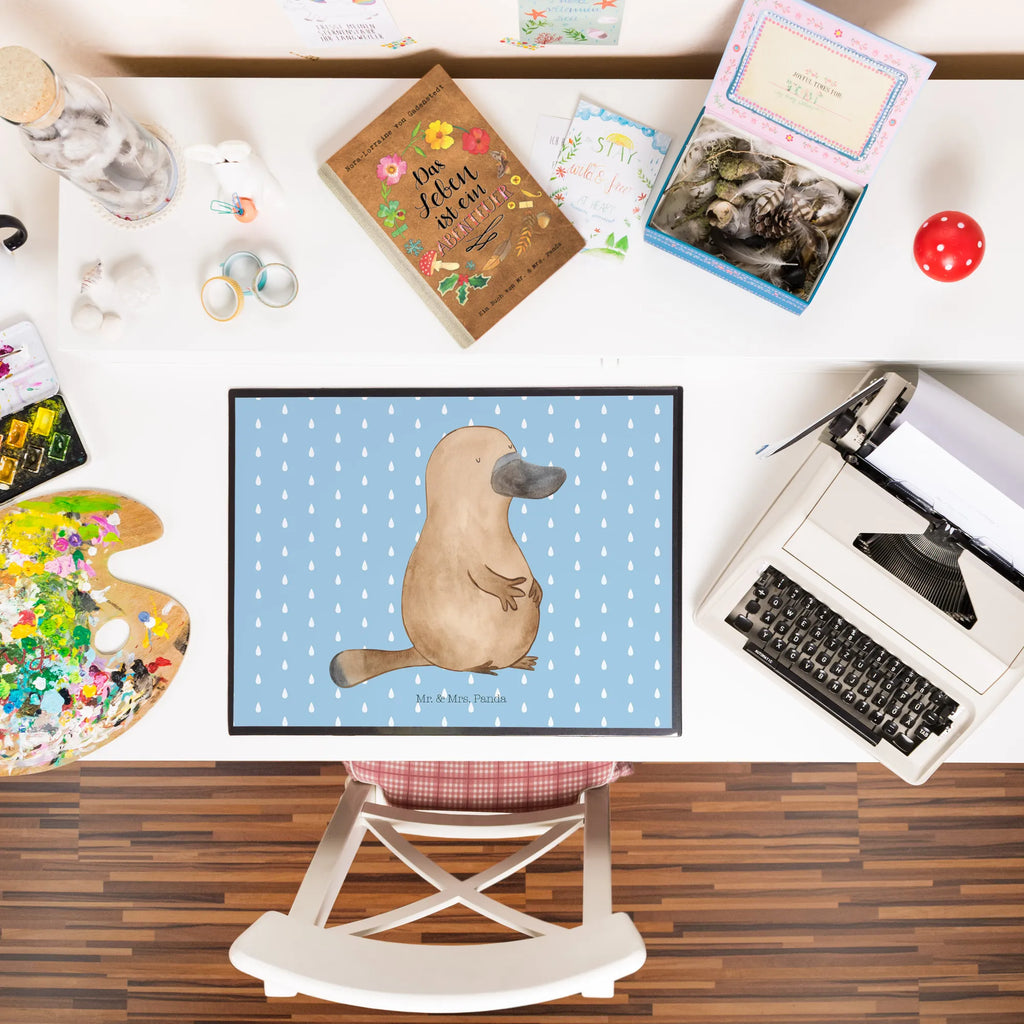 Schreibtischunterlage Schnabeltier mutig Schreibunterlage, Schreibwaren, Büroartikel, Schreibtischauflage, Bürobedarf, Schreibtisch Unterlagen, Schreibtischunterlage Groß, Meerestiere, Meer, Urlaub, Büro, Arbeit, mutig, Mut, Training, Schnabeltier, Lebensweisheit, Neuanfang, Motivation, Neustart, Schnabeltiere, Weltreise, Raodtrip