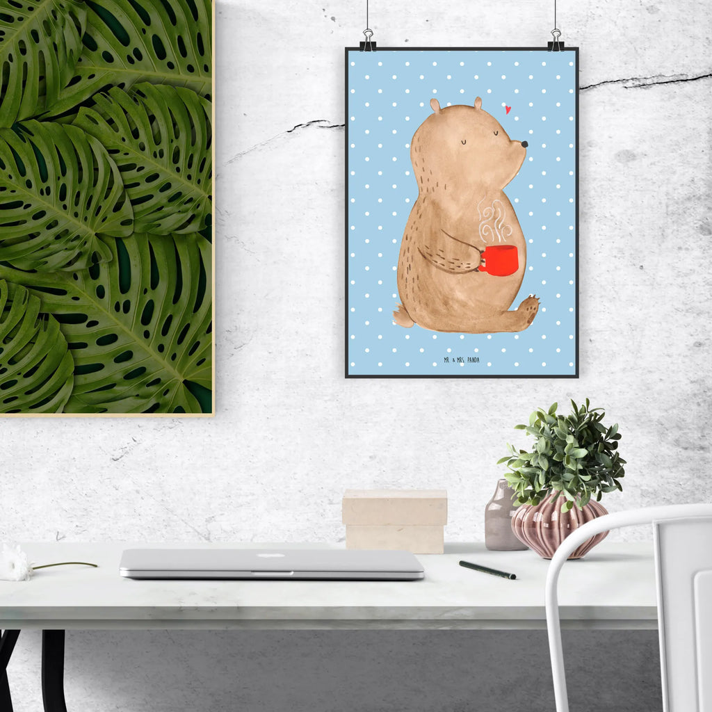 Poster bear Coffee Wandbild, Wanddekoration, wandkunst, Mr. & Mrs. Panda Poster, wanddruck, kunst für die wand, Deko Bild, Designposter, Poster, kunstdruck poster, Wandposter, wanddeko, Wanddeko Bild, drucke, kunstposter, Wandschmuck, Posterdruck, Bild für Wand, Plakat, grafikposter, Kunstdruck, Bild, Teddybär, Bär, Teddy, Kaffee, Welt Erobern, Morgenroutine, Guten Morgen, Coffee, Bären, Motivation, Welt Retten