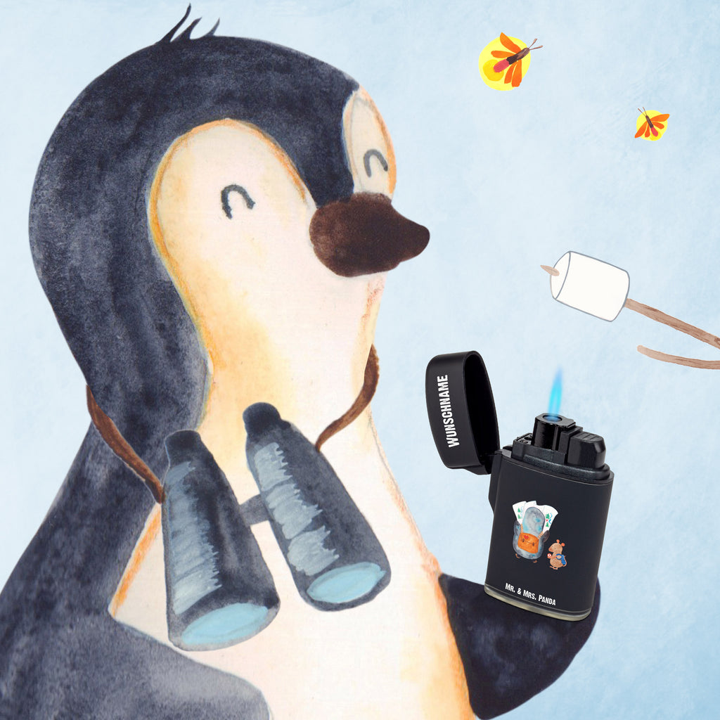 Personalisiertes Feuerzeug Pinguin & Maus Wanderer Personalisiertes Feuerzeug, Personalisiertes Gas-Feuerzeug, Personalisiertes Sturmfeuerzeug, Pinguin, Pinguine, Abenteurer, Abenteuer, Roadtrip, Ausflug, Wanderlust, wandern