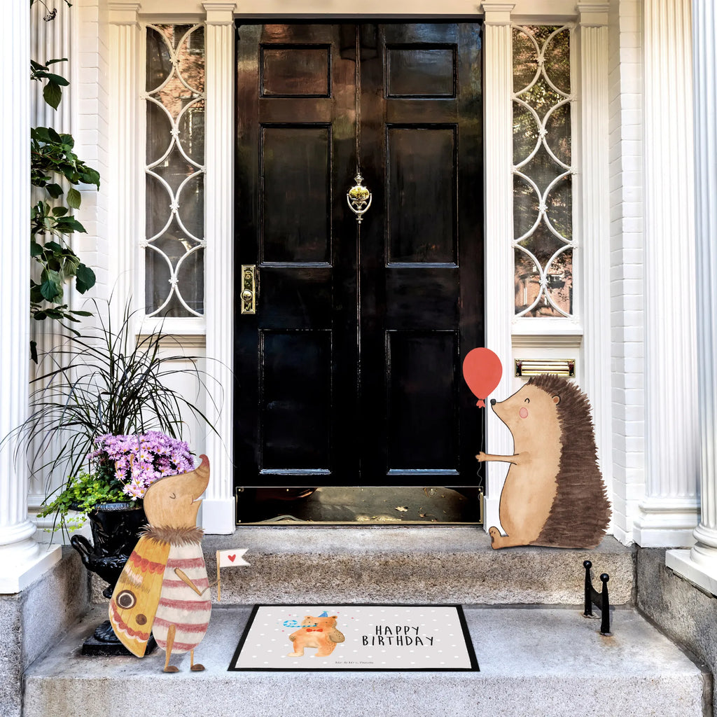Doormat bear Birthday Abtreter, Schmutzfangteppich, Fussmatte, Schmutzfangmatte, Eingangsmatte, Sauberlaufmatte, Schuhabstreifer, Schmutzfänger, schmutzfangmatten, Fußmatten, fußmatte, abstreifer, flurmatte, Fußabstreifer, Abtretmatte, sauberlaufmatten, Haustürmatte, Eingangsteppich, matte haustür, türmatten, Schmutzmatte, Türvorleger, hausmatte, außenmatte, Fußabtreter, Türmatte, Teddybär, Bär, Teddy, Geburtstag, Happy Birthday, Alles Gute, Glückwunsch