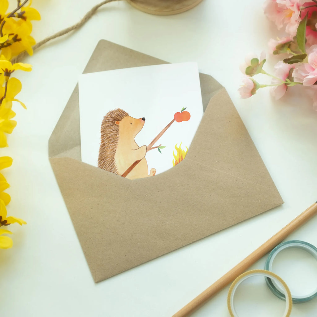 Greetings card Hedgehog grilling valentinstagskarte, jubiläumskarte, abiturkarte, Klappkarte, osterkarten, babykarte, dankeskarten, Glückwunschkarte, vatertagskarte, Grußkarte, Grußkarten, firmungskarte, spruchkarte, hochzeitskarten, glückwunschkarten, einladungskarten, osterkarte, Beileidskarte, weihnachtskarten, kommunionskarte, neujahrskarte, Motivkarte, genesungskarte, Tiere, Tiermotive, Lustige Sprüche, Gute Laune, Sinn Des Lebens, Arbeitslos, Spruch, Ziele, Motivation, Grillen, Igel