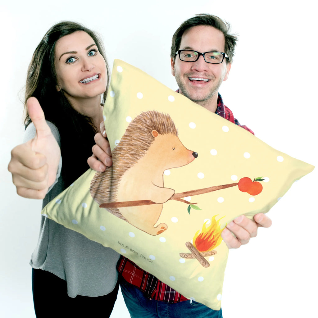 Cushion Hedgehog grilling pad, 40x40, Pillow, bedroom, soft, couch, cushion, sofa, pillow case, settee, fluffy, 40 x 40, pillows, bed, small animals, cute, funny, cute animal motives, hand drawn, small world, funny sayings, good mood, happy, gifts, gift ideas, special gifts, animal lover, card, motivation, hedgehog, saying, meaning of life, goals, barbecue, unemployed