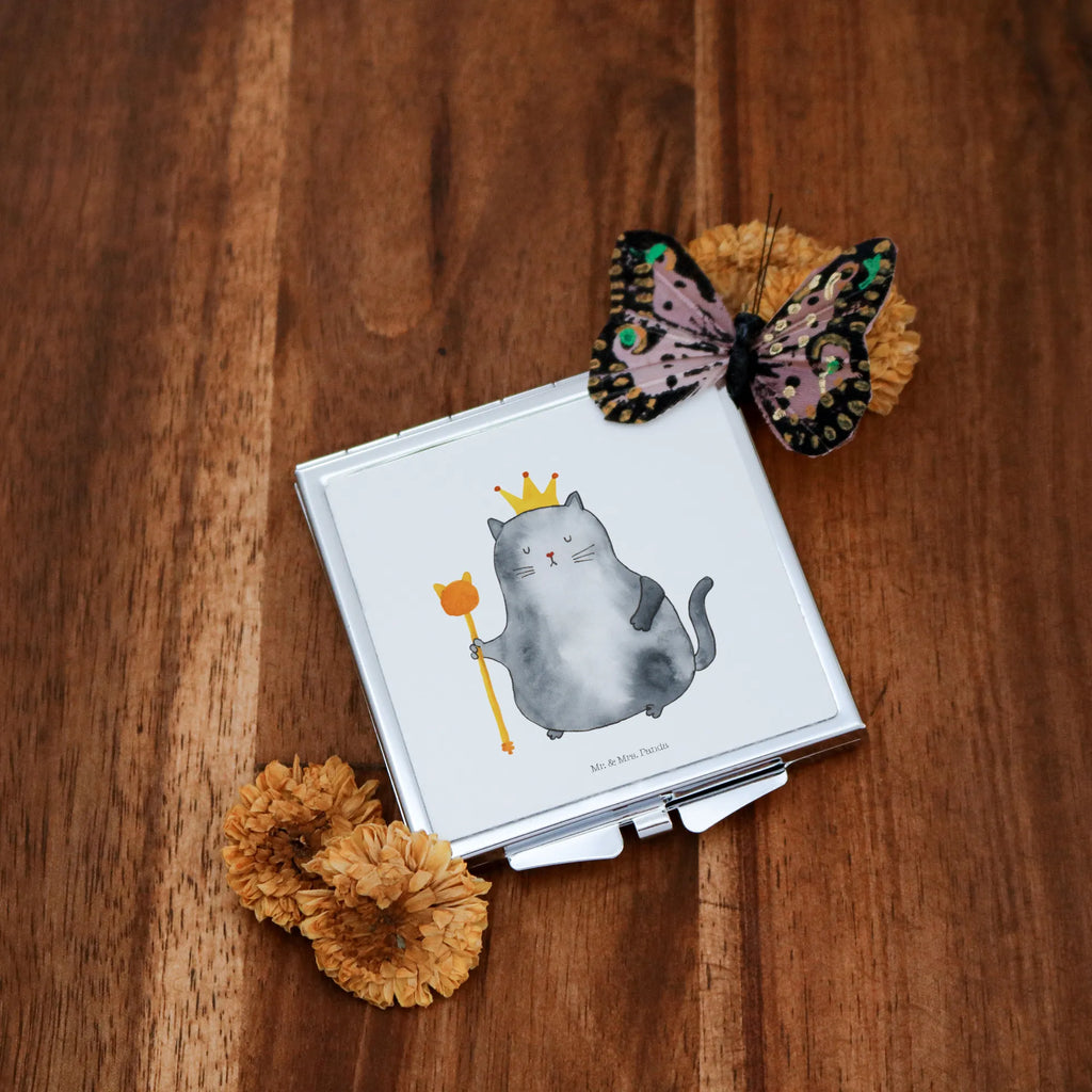 Handbag mirror Cat king Klappspiegel, Handspiegel Für Damen, Schminkspiegel Kompakt, Vintage Kompaktspiegel, Taschen-Kosmetikspiegel, Silber, Spiegel Für Unterwegs, Klappbarer Taschenspiegel, Tragbarer Spiegel, Spiegel Für Schminktasche, Spiegel Für Handtasche, Quadratischer Handspiegel, Mini Spiegel, Kompaktspiegel, Handspiegel Mit Hülle, Design Taschenspiegel, Handspiegel Geschenkidee, Handtaschenspiegel, Klappbarer Handspiegel, Reise Spiegel, Deko Handspiegel, Spiegel Für Make-Up Tasche, Schminkspiegel To Go, Handspiegel Zum Mitnehmen, Runder Taschenspiegel, Taschenspiegel, Kosmetikspiegel Klein, Katzensouvenirs, Katzenliebhaberprodukte, Katzenmotive, Katzenliebhaber, Katzenprodukte, Katzenfreund, Katzenartikel, Katze, Katzendeko, Katzenaccessoires, Katzenmotiv, Katzenfan, Erste Eigenen Wohnung, Mietzhaus, Kater, Einzug, Cats, Umzug, Katzenbesitzerin, Cat, Queen, Katzen, Königin, Familie, Mietze, Haustier, Katzenhalter, Wohnung, König