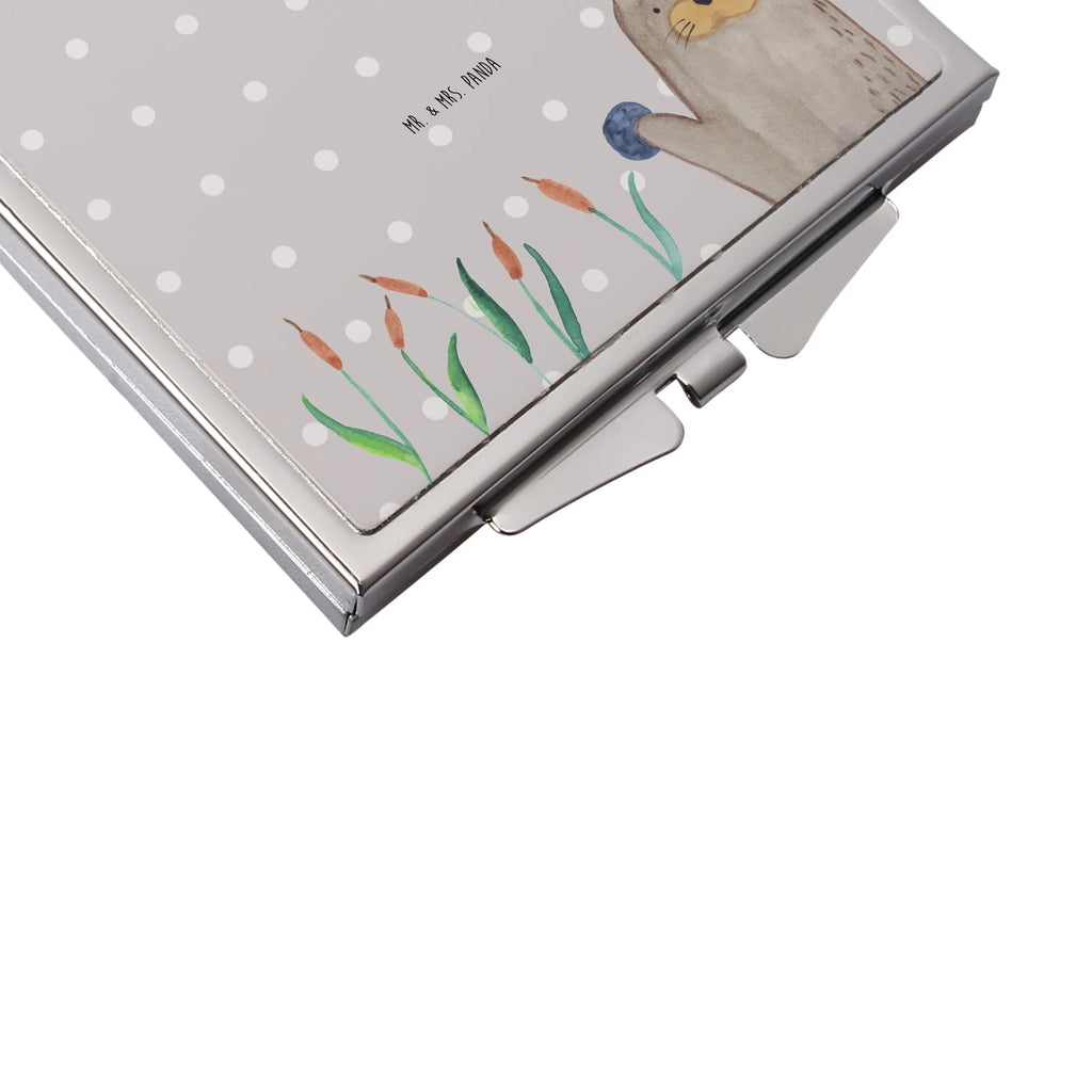 Handtaschenspiegel quadratisch Otter Stein Quadratischer Handspiegel, Design Taschenspiegel, Schminkspiegel Kompakt, Runder Taschenspiegel, Klappspiegel, Handtaschenspiegel, Mini Spiegel, Taschenspiegel, Handspiegel Mit Hülle, Spiegel Für Unterwegs, Schminkspiegel To Go, Handspiegel Zum Mitnehmen, Kompaktspiegel, Spiegel Für Handtasche, Klappbarer Taschenspiegel, Reise Spiegel, Handspiegel Geschenkidee, Spiegel Für Schminktasche, Vintage Kompaktspiegel, Tragbarer Spiegel, Silber, Taschen-Kosmetikspiegel, Kosmetikspiegel Klein, Deko Handspiegel, Klappbarer Handspiegel, Handspiegel Für Damen, Spiegel Für Make-Up Tasche, Fischotter, Otter, Seeotter, Otter Seeotter See Otter