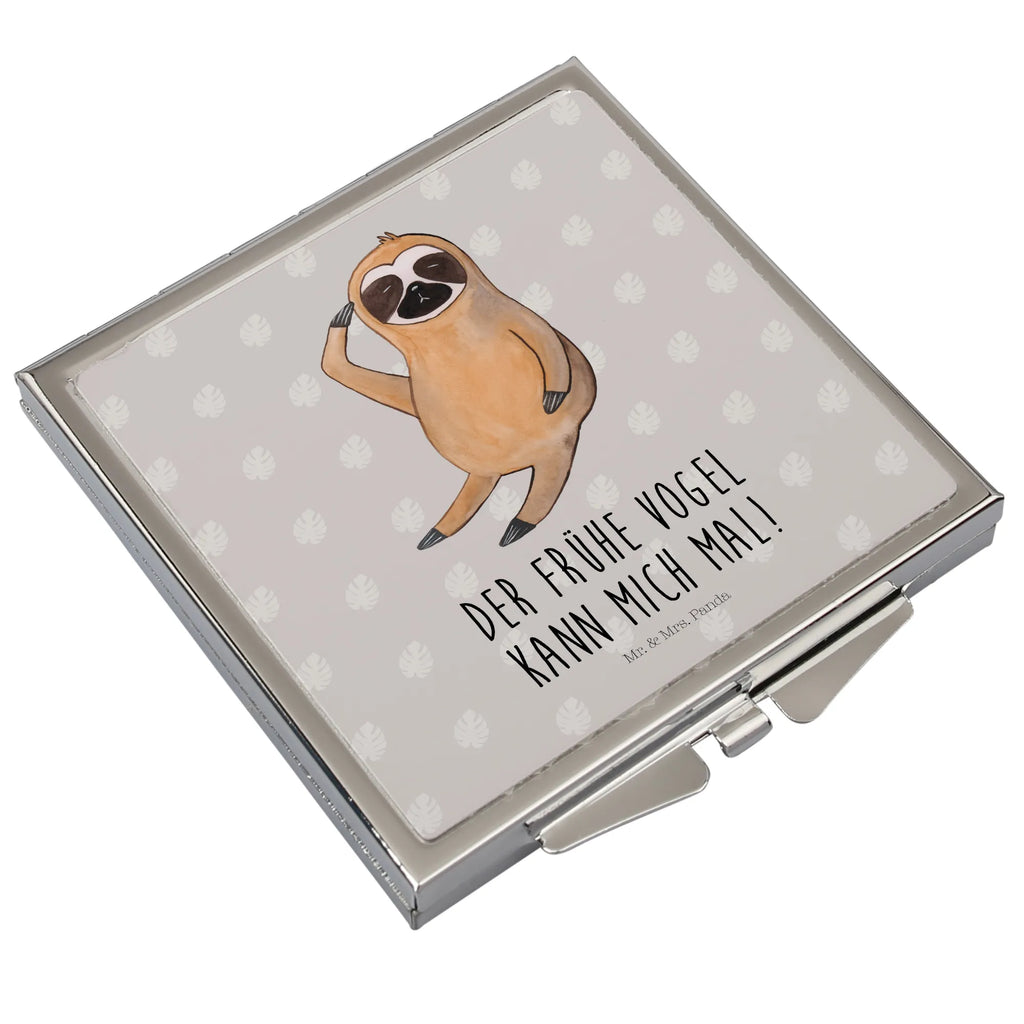 Handtaschenspiegel quadratisch Faultier Vogel Kompaktspiegel, Klappspiegel, Schminkspiegel To Go, Vintage Kompaktspiegel, Handspiegel Für Damen, Spiegel Für Unterwegs, Handspiegel Geschenkidee, Spiegel Für Schminktasche, Runder Taschenspiegel, Reise Spiegel, Spiegel Für Make-Up Tasche, Taschenspiegel, Quadratischer Handspiegel, Klappbarer Taschenspiegel, Spiegel Für Handtasche, Handspiegel Mit Hülle, Handtaschenspiegel, Tragbarer Spiegel, Kosmetikspiegel Klein, Schminkspiegel Kompakt, Taschen-Kosmetikspiegel, Klappbarer Handspiegel, Silber, Deko Handspiegel, Handspiegel Zum Mitnehmen, Mini Spiegel, Design Taschenspiegel, Faultier, Faultier Geschenk, Faultier Deko, Faultierwelt, faul, Der Frühe Vogel, Vogel, Faultiere, Lieblingstier, Morgenmuffel, Spinner, Früher Vogel, Frühaufsteher