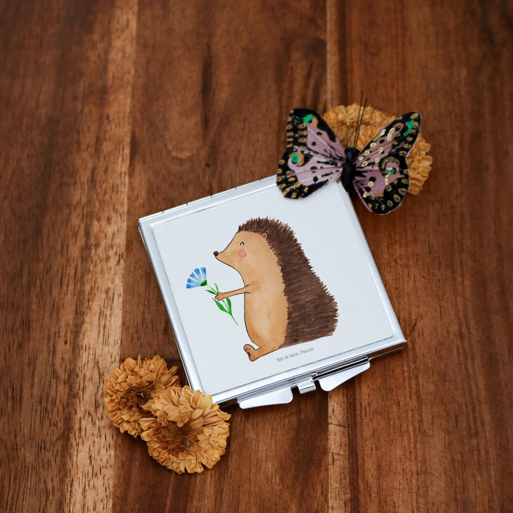 Handtaschenspiegel quadratisch Igel Blumen Reise Spiegel, Design Taschenspiegel, Handspiegel Für Damen, Schminkspiegel To Go, Vintage Kompaktspiegel, Klappbarer Handspiegel, Spiegel Für Handtasche, Handspiegel Mit Hülle, Quadratischer Handspiegel, Schminkspiegel Kompakt, Deko Handspiegel, Handtaschenspiegel, Klappspiegel, Mini Spiegel, Spiegel Für Schminktasche, Handspiegel Zum Mitnehmen, Spiegel Für Make-Up Tasche, Kosmetikspiegel Klein, Silber, Handspiegel Geschenkidee, Klappbarer Taschenspiegel, Tragbarer Spiegel, Taschen-Kosmetikspiegel, Runder Taschenspiegel, Taschenspiegel, Kompaktspiegel, Spiegel Für Unterwegs, Lustige Sprüche, Gute Laune, Tiermotive, Tiere, Gute Besserung, Genesungswünsche, Besuch, Krankenhaus, Igel, Krankheit, krank