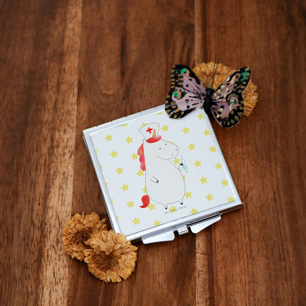 Kwadratowe lusterko do torebki Jednorożec Pielęgniarka Reise Spiegel, Schminkspiegel Kompakt, Schminkspiegel To Go, Handspiegel Geschenkidee, Design Taschenspiegel, Spiegel Für Make-Up Tasche, Tragbarer Spiegel, Spiegel Für Unterwegs, Mini Spiegel, Handspiegel Mit Hülle, Spiegel Für Handtasche, Deko Handspiegel, Vintage Kompaktspiegel, Runder Taschenspiegel, Kosmetikspiegel Klein, Taschenspiegel, Handtaschenspiegel, Klappbarer Taschenspiegel, Klappbarer Handspiegel, Quadratischer Handspiegel, Spiegel Für Schminktasche, Handspiegel Für Damen, Klappspiegel, Taschen-Kosmetikspiegel, Kompaktspiegel, Handspiegel Zum Mitnehmen, Einhorn, Einhörner, Einhorn Deko, Unicorn, Krankenhaus, Krankenschwester Dankeschön, Ärztin Geschenk, Krankenpfleger Geschenk, Krankenschwester Geschenk, Krankenpflegerin