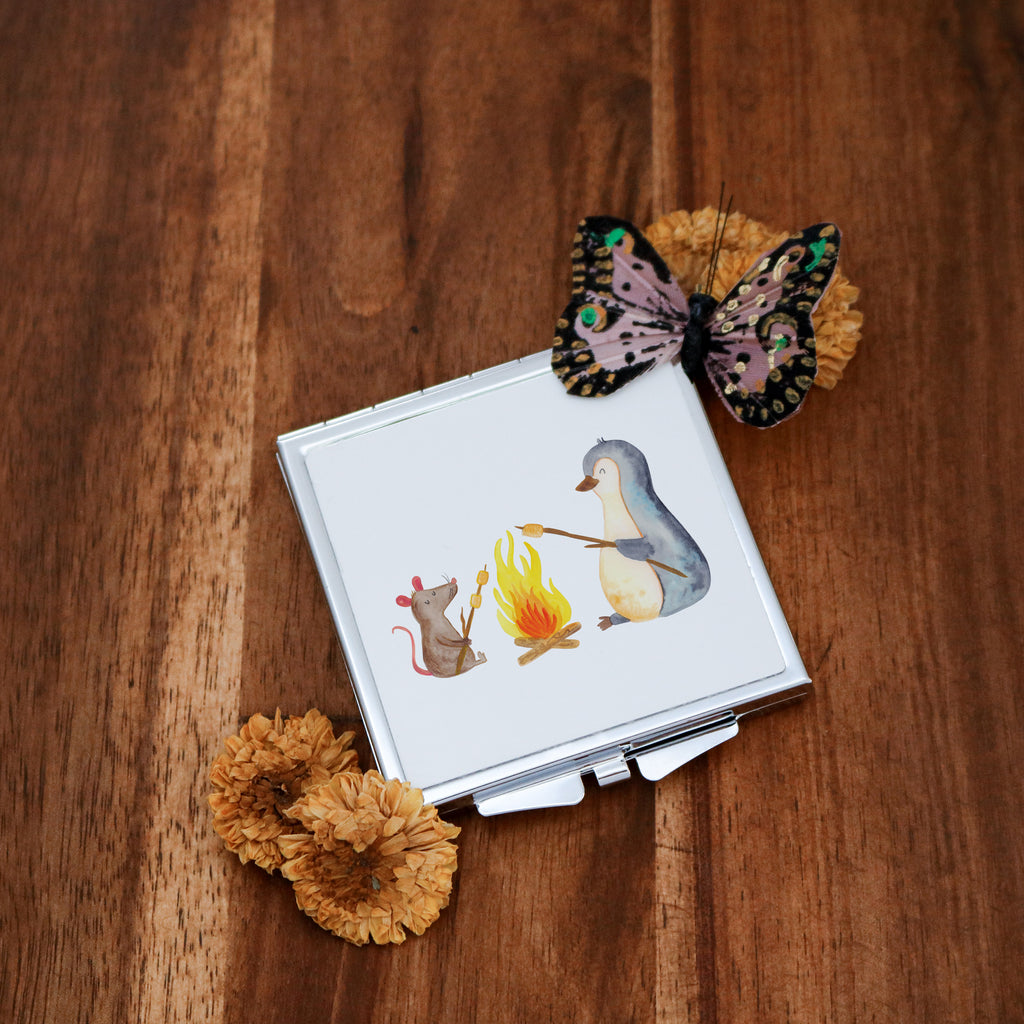 Kwadratowe lusterko do torebki pingwin ognisko Handspiegel Zum Mitnehmen, Mini Spiegel, Klappbarer Taschenspiegel, Handtaschenspiegel, Taschenspiegel, Runder Taschenspiegel, Schminkspiegel To Go, Kosmetikspiegel Klein, Quadratischer Handspiegel, Design Taschenspiegel, Handspiegel Für Damen, Klappspiegel, Spiegel Für Unterwegs, Klappbarer Handspiegel, Tragbarer Spiegel, Deko Handspiegel, Vintage Kompaktspiegel, Taschen-Kosmetikspiegel, Handspiegel Mit Hülle, Schminkspiegel Kompakt, Kompaktspiegel, Silber, Spiegel Für Handtasche, Spiegel Für Make-Up Tasche, Handspiegel Geschenkidee, Reise Spiegel, Spiegel Für Schminktasche, Pinguin, Maus, Motivation, Lagerfeuer, Grillen, Feuer, Job, Liebe, Lebensmotivation, Neustart, Büroalltag, Marshmallows, Leben, Arbeit, Büro, Lebensspruch, Pinguine