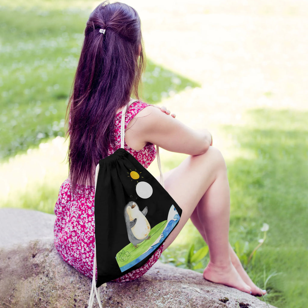 Drawstring bag Penguin surfer festival rucksack, festivalbeutel, Stoffbeutel, Sportbeutel Training, sportbeutel baumwolle, gym tasche, baumwolle beutel, Turnbeutel Schule, Baumwollbeutel, rucksack mit kordel, gym beutel, beutel mit kordelzug, Festival Beutel, kordelrucksack, Öko Sportbeutel, Sportbeutel, Sportbeutel Outdoor, turnbeutel baumwolle, stoff rucksack, Sportbeutel Fitness, Gymbag, kordelzugbeutel, Turnbeutel Mit Kordel, gym rucksack, wanderbeutel, Turnbeutel, festival tasche, Gymsack, rucksack stoff, Sportbeutel Kindergarten, baumwoll rucksack, wander rucksack, rucksack beutel, Sportbeutel Aus Baumwolle, zuziehbeutel, Sportbeutel Schule, zugbeutel, Sportbeutel Für Freizeit, Sportrucksack, Alltagstasche, Baumwolltasche, Sportbeutel Für Sport, beutelrucksack, gymnastiktasche, Sportbeutel Kita, Stofftasche, freizeit rucksack, Sportbeutel Mit Kordelzug, Pinguin, Surfer, Portugal, Hawaii, Wellen, Wellen Reiten, Surfen, Urlaub, Pinguine