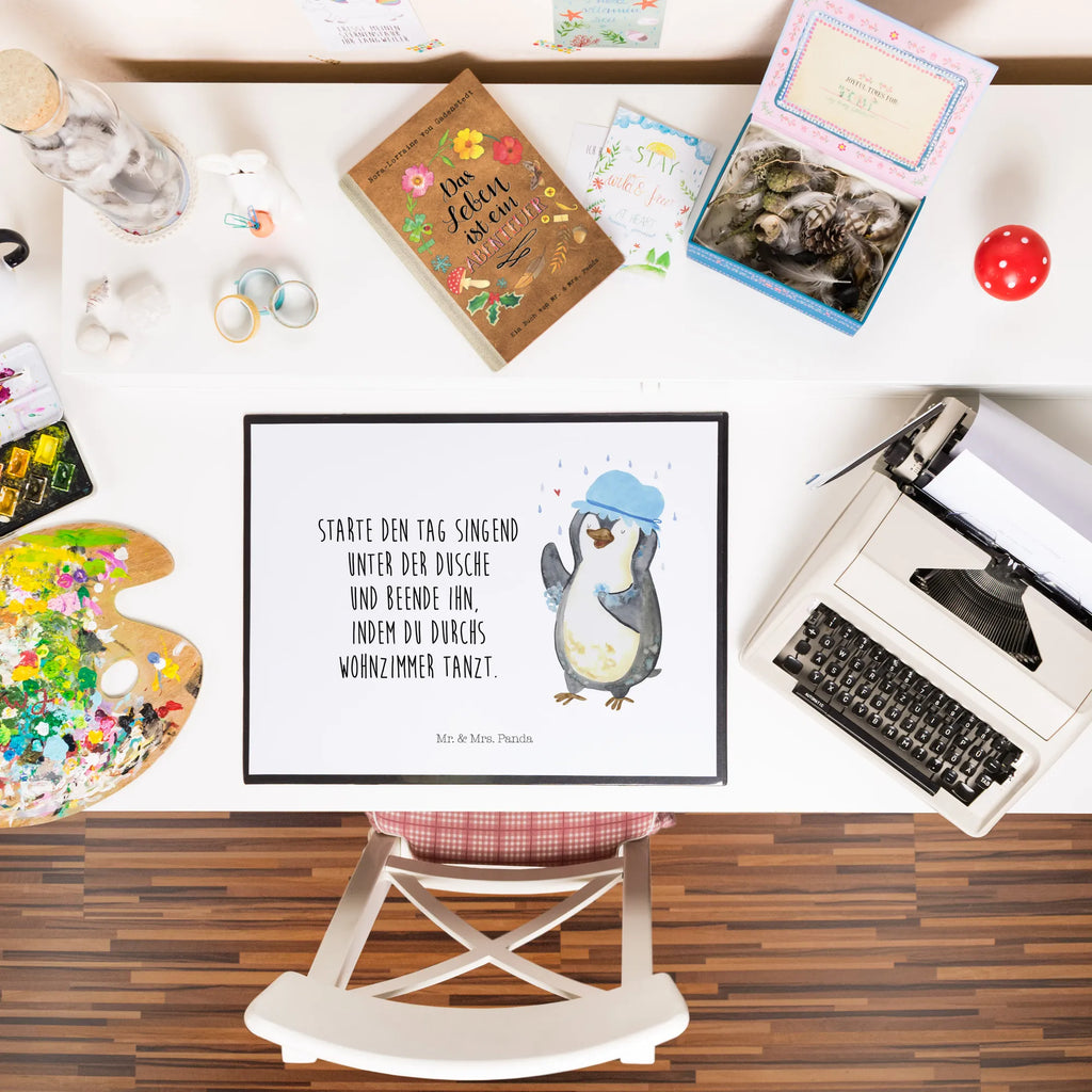Schreibtischunterlage Pinguin duscht Schreibtischauflage, Schreibtischunterlage Groß, Schreibwaren, Büroartikel, Schreibunterlage, Bürobedarf, Schreibtisch Unterlagen, Pinguin, Pinguine, Lebensmotto, Dusche, glücklich sein, Neustart, Motivation, duschen, Neuanfang