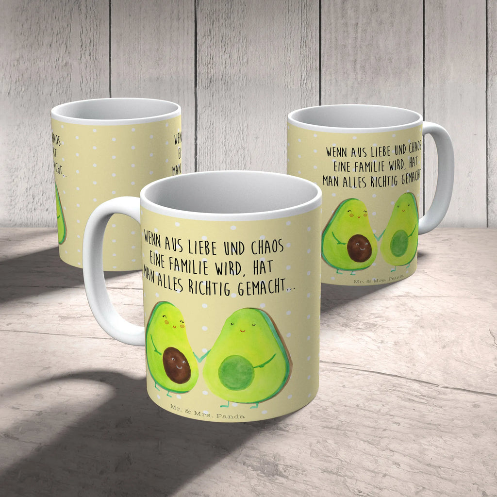 Tasse Avocado Pärchen Keramiktasse, Kaffeetasse, Porzellantasse, Tasse mit Zitaten, Teetasse, Tasse, Geschenktasse, Bürotasse, Tasse mit Motiven, Avocado, Veggie, Vegan, Gesund, Familie, Avocuddle, Babyshower, Liebe, Babyparty, Geburt, Schwangerschaft, Kinder, Hochzeit, Avocados