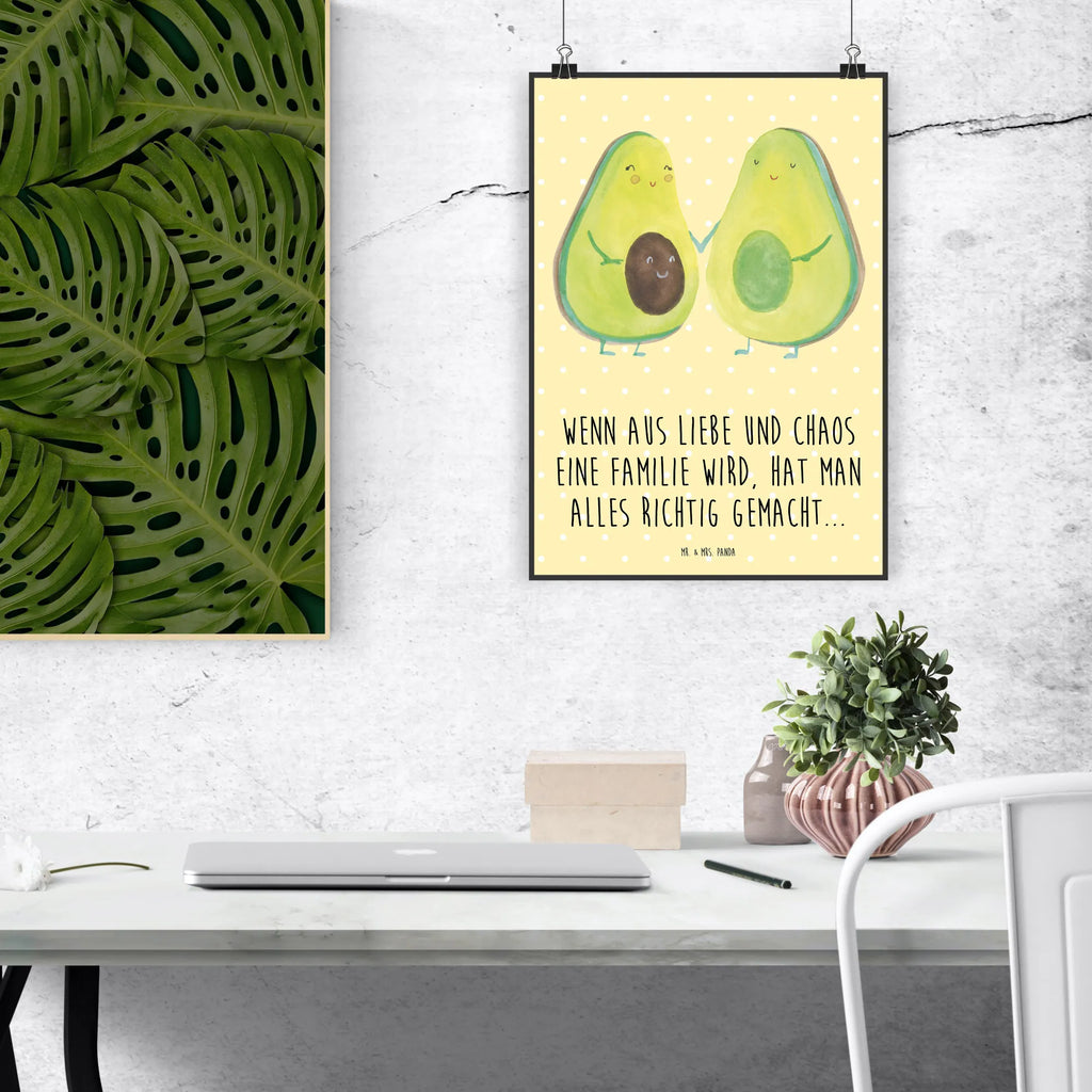 Plakat Awokado para Wandposter, Wanddekoration, Wanddeko Bild, Mr. & Mrs. Panda Poster, Handgemaltes Poster, Designposter, Raumdekoration, Wanddeko, Kinderposter, Poster, Küchenposter, Kunstdruck, Bild, Posterdruck, Avocado, Veggie, Vegan, Gesund, Babyshower, Babyparty, Avocuddle, Familie, Kinder, Hochzeit, Schwangerschaft, Avocados, Liebe, Geburt