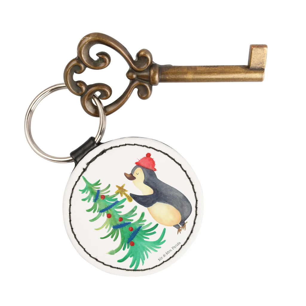 Rund Schlüsselanhänger Pinguin Weihnachtsbaum Schlüsselanhänger Liebe, Schlüsselanhänger Leder, Schlüsselband, Schlüsselanhänger Freundschaft, Schlüsselanhänger Bunt, Schlüsselanhänger Herz, Schlüsselanhänger Für Damen, Schlüsselanhänger, Schlüsselanhänger Tiermotiv, Schlüsselanhänger Klassisch, Schlüsselanhänger Handgemacht, Schlüsselanhänger Kunststoff, Schlüsselanhänger Modern, Schlüsselanhänger Mit Gravur, Schlüsselanhänger Schlüssel, Schlüsselaccessoire, Schlüsselanhänger Mit Motiv, Schlüsselanhänger Personalisierbar, Schlüsselanhänger Geburtstag, Schlüsselanhänger Geschenk, Schlüsselanhänger Filz, Schlüsselanhänger Nachhaltig, Schlüsselanhänger Partner, Schlüsselanhänger Metall, Schlüsselanhänger Mit Spruch, Schlüsselanhänger Elegant, Schlüsselanhänger Mit Foto, Schlüsselanhänger Niedlich, Schlüsselring, Schlüsselanhänger Für Kinder, Schlüsselanhänger Haus, Schlüsselhalter, Schlüsselanhänger Für Herren, Schlüsselanhänger Auto, Schlüsselanhänger Für Paare, Schlüsselanhänger Mit Namen, Schlüsselanhänger Lustig, Schlüsselanhänger Stoff, Schlüsselanhänger Holz, Winter, Weihnachten, Weihnachtsdeko, Nikolaus, Advent, Heiligabend, Wintermotiv, Pinguin