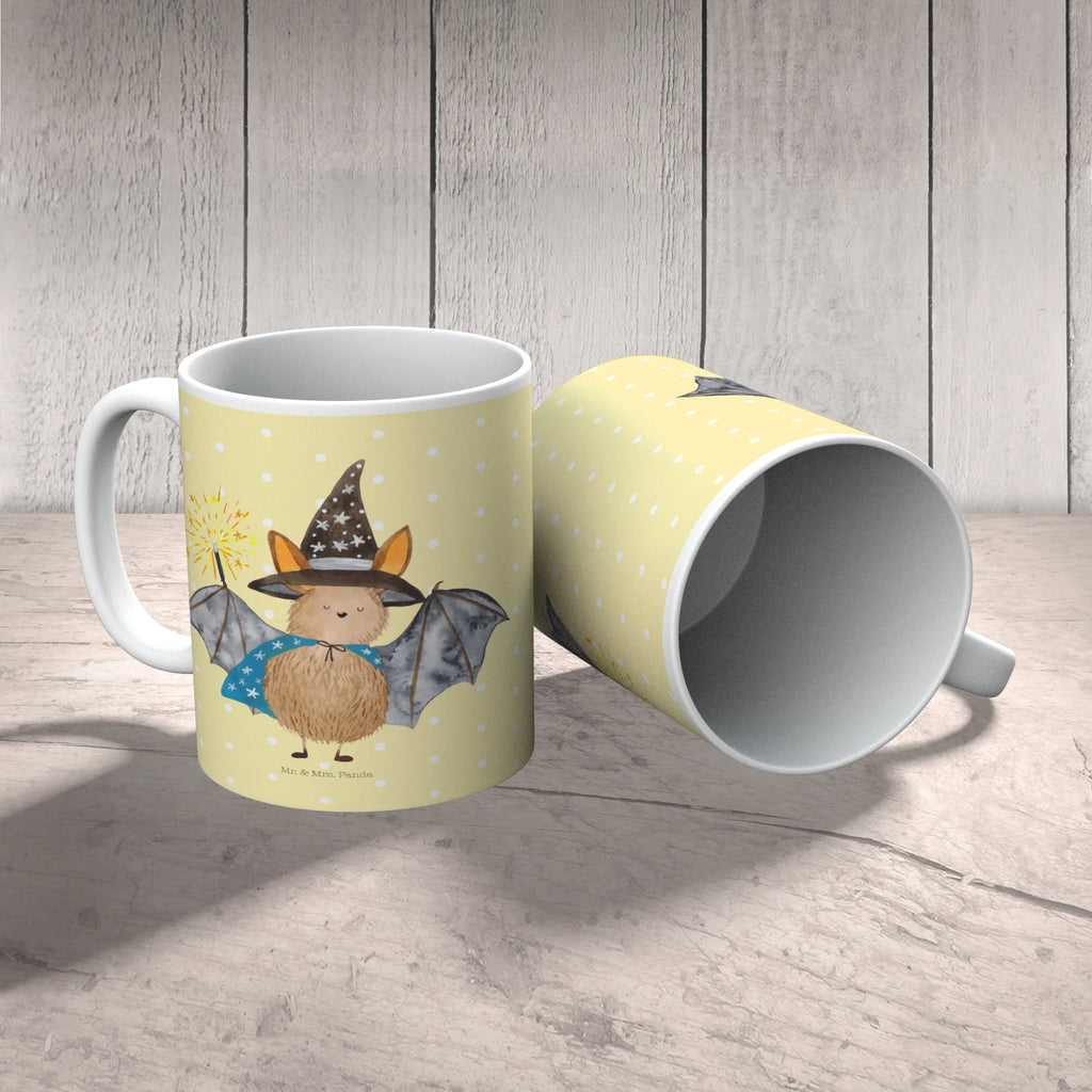 Kindertasse Fledermaus Zauberer Kinder-Porzellantasse, Kinderbecher, Trinklern-Tasse, Kindertasse Mikrowellengeeignet, Kindertasse Handgemacht, Kinderbecher Unzerbrechlich, Kindertasse Spülmaschinenfest, Kindertasse, Kinderbecher Für Kleinkinder, Kindertasse BPA-Frei, Kindertasse Für Vorschüler, Nachhaltige Kindertasse, Kinder-Porzellantasse Mit Motiv, Tasse Mit Henkel Für Kinder, Kindertasse Bunt, Kindertasse Auslaufsicher, Kinderbecher Aus Edelstahl, Kindertasse Mit Cartoonmotiv, Kinder-Keramiktasse, Trinklernbecher Personalisiert, Tasse Für Schulanfänger, Trinklernbecher, Kinderbecher Mit Spruch, Kinder-Thermobecher, Kindertasse Mit Griffen, Kinderbecher Mit Deckel, Kindertasse Aus Silikon, Design Kindertasse, Kindertasse Bruchsicher, Trinklernbecher Aus Kunststoff, Trinklernbecher Mit Deckel, Kindertasse Mit Tiermotiv, Tasse Für Kleinkinder, Tasse Für Kinder, Kindertasse Für Baby, Kindertasse Ökologisch, Kindertasse Mit Strohhalm, Tiermotive, Gute Laune, lustige Sprüche, Tiere, Fledermäuse, reinsteigern, Magier, Frauen, Fledermaus, Zauberer