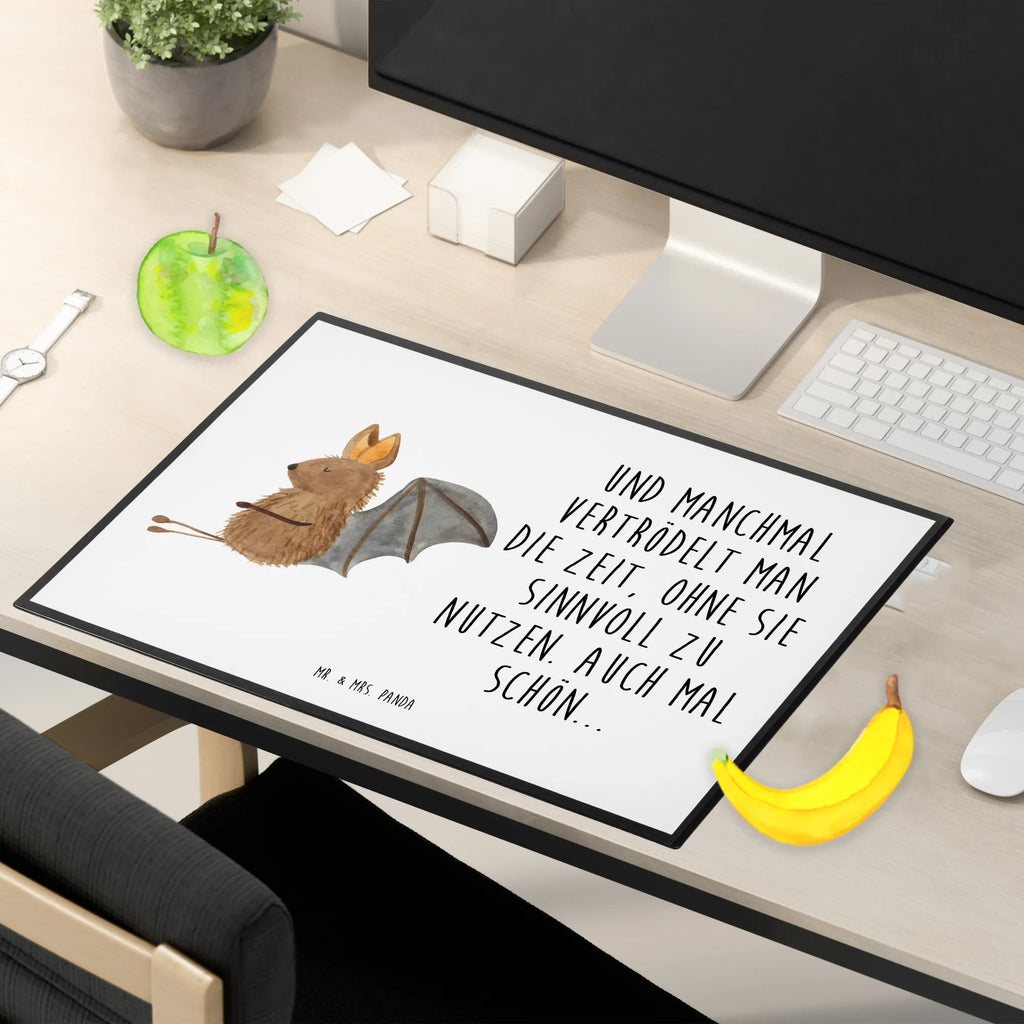 Schreibtischunterlage Fledermaus Sitzen Schreibunterlage, Büroartikel, Bürobedarf, Schreibwaren, Schreibtisch Unterlagen, Schreibtischunterlage Groß, Schreibtischauflage, Tiermotive, Gute Laune, lustige Sprüche, Tiere, entspannen, Motivation, Fledermaus, Fledermäuse
