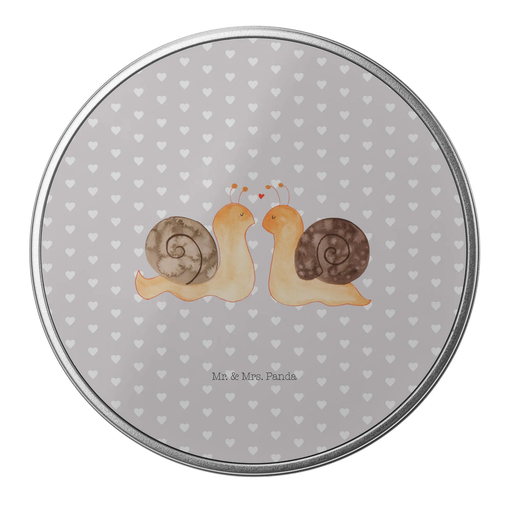 Round tin Snails in love runde dosen, keksdosen, Geschenkdose, Metalldose, runde keksdose, Metalldose Rund, Aufbewahrungsdose, Blechdose Rund, blechdosen, plätzchendose, Metallbox, plätzchendosen, Dose, Runde Dose, metalldosen, Blechdose, runddose, Aufbewahrungsdosen, gebäckdose, dosen, Vorratsdose, Aufbewahrungsbox, runde keksdosen, Vorratsdosen, geschenkdosen, metallboxen, Runde Blechdose, gebäckdosen, runddosen, Keksdose, runde blechdosen, Freund, Freundin, Jahrestag, Liebesgeschenk, Verlobung, Ehefrau, Heiratsantrag, Heiraten, Hocheitstag, Ehemann, Partner, Liebe