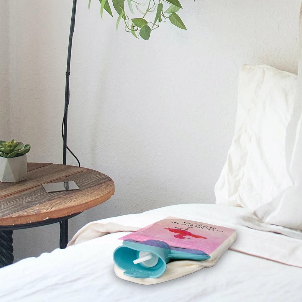 Wärmflasche Flamingo Yoga Wärmflasche, Bettflasche, Wärmflaschen, wärmebeutel, warmwasserbeutel, Wärmeflasche, bettwärmflasche, Wärmflaschen mit Bezug, Wärmflasche mit Bezug, Bettflaschen, heißwasserbeutel, heizflasche, warmwasserflasche, Wärmekissen, heißwasserflasche, Flamingo, Yoga-Übung, Entspannung, Tiefenentspannung, Yoga, Aufregen, Achtsamkeit, Vogel, Namaste, Ärger