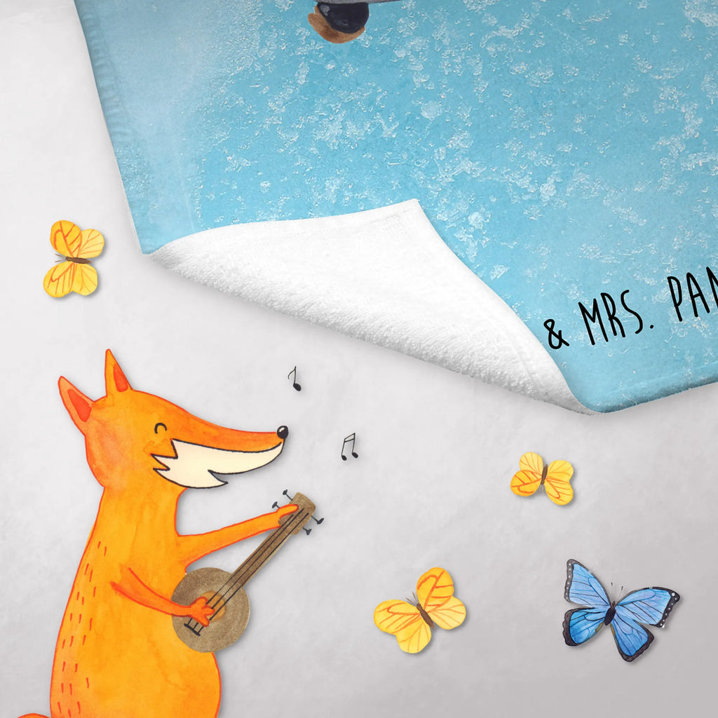 Hand towel Penguin & Mouse Hiker Reisehandtuch, handtuch bad, reisehandtücher, gesichtstuch, gesichtshandtuch, Handtuch, bad handtuch, handtücher, Gästehandtuch, frotteehandtücher, handtuch badezimmer, Gästehandtücher, sporthandtücher, handtücher 50x100, sporthandtuch, baumwollhandtücher, Handtuch 50x100, kinderhandtücher, Duschtuch, Mittelgroßes Handtuch, Kinderhandtuch, Pinguin, Abenteuer, Pinguine, Wanderlust, Wandern, Ausflug, Roadtrip, Abenteurer