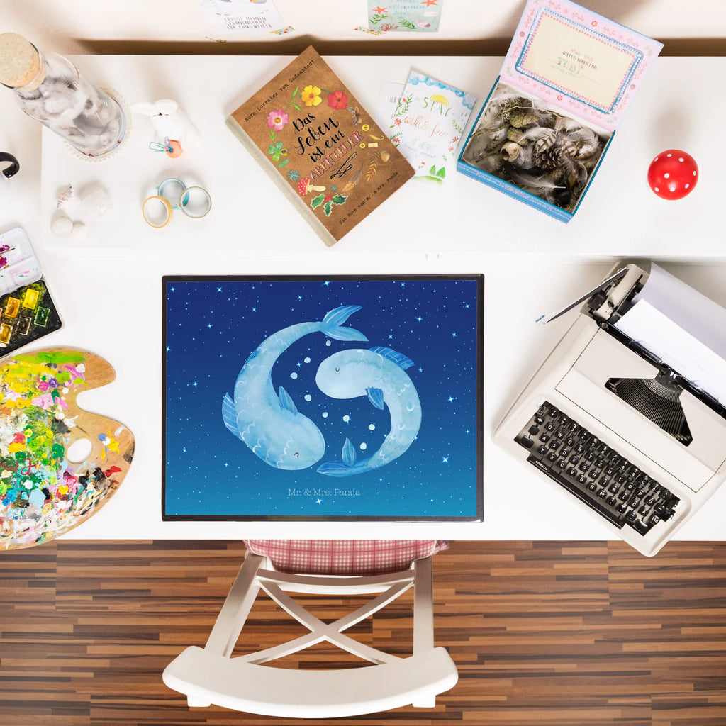 Schreibtischunterlage Sternzeichen Fische schreibauflagen, schreibtischmatte, schreibauflage, schreibtischunterlage, Schreibtisch Matte, Tischunterlage, Schreibtischauflage, tischpads, arbeitsmatte, Schreibtisch Unterlagen, schreibmatte, tischmatten, tischpad, tischmatte, arbeitsunterlage, schreibtischauflagen, schreibtischunterlagen, Schreibunterlage, tischauflagen, pultunterlage, tischauflage, Horoskop, Astrologie, Aszendent, Sternzeichen, Tierkreiszeichen, Geburtstag Februar, Fische Geschenk, Geburtstag März, Fische Sternbild, Geschenk März, Geschenk Februar, Fisch, Fische Sternzeichen