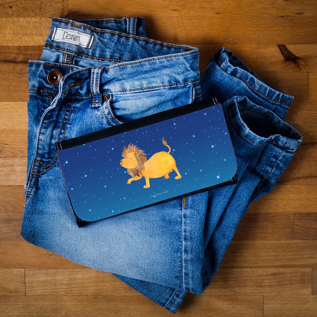 Ladies purse Star sign Lion XXL Portemonnaie Damen, Geldbörse Mit Handgelenksschlaufe Damen, Geldbörse Mit Clipverschluss Damen, Slim Portemonnaie Damen, Portemonnaie Mit Reißverschluss Damen, Damen Geldbörse, Geldbörse Aus Kunstleder Damen, Brieftasche Damen, Veganes Portemonnaie Damen, Portmonee Damen, Portemonnaie Mit Münzfach Damen, RFID Portemonnaie Damen, Leder Portemonnaie Damen, Damengeldbörse, Portmonnaie Damen, Frauen Geldbörse, Portemonnaie Mit Kartenfächern Damen, Kartenetui Damen, Damen Portemonnaie, Geldbörse Mit Zipper Damen, Münzgeldbörse Damen, Damen Geldbeutel, Münzbörse Damen, Reißverschluss Portemonnaie Damen, Damengeldbeutel, Hochwertiges Portemonnaie Damen, Damen Geldtasche, Geldbörse Aus Stoff Damen, Clutch Portemonnaie Damen, Mini Geldbörse Damen, Frauen Brieftasche, Etui Geldbörse Damen, Geldbörse Mit Druckverschluss Damen, Portemonnaie für Damen, Geldbörse Mit Fach Damen, Geldbörse Aus Leder Damen, Kartenhalter Damen, Designer Portemonnaie Damen, Horoskop, Astrologie, Aszendent, Sternzeichen, Tierkreiszeichen, Geschenk August, Geburtstag August, Löwe Geschenk, Geschenk Juli, König Der Tiere, Geburtstag Juli, Löwe Sternzeichen