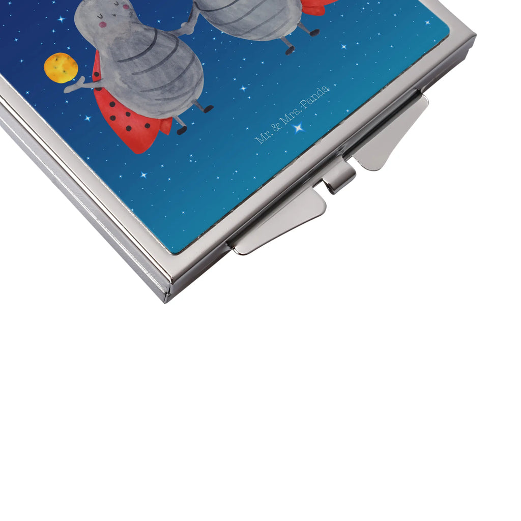 Kwadratowe lusterko do torebki znak zodiaku Bliźniak Deko Handspiegel, Klappbarer Taschenspiegel, Vintage Kompaktspiegel, Handspiegel Zum Mitnehmen, Schminkspiegel Kompakt, Handspiegel Mit Hülle, Handspiegel Für Damen, Spiegel Für Make-Up Tasche, Mini Spiegel, Kompaktspiegel, Klappbarer Handspiegel, Schminkspiegel To Go, Spiegel Für Handtasche, Kosmetikspiegel Klein, Spiegel Für Schminktasche, Taschenspiegel, Quadratischer Handspiegel, Handtaschenspiegel, Handspiegel Geschenkidee, Spiegel Für Unterwegs, Reise Spiegel, Design Taschenspiegel, Tragbarer Spiegel, Klappspiegel, Silber, Runder Taschenspiegel, Taschen-Kosmetikspiegel, Sternzeichen, Tierkreiszeichen, Horoskop, Astrologie, Aszendent, Zwilling Geschenk, Zwillingsbruder, Zwillingsschwester, Geschenk Mai, Marienkäfer, Zwillinge, Zwilling Sternzeichen, Geschenk Juni, Geburtstag Mai, Glückskäfer