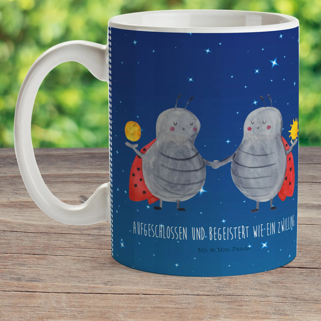 kubek dla dzieci znak zodiaku Bliźniak Kindertasse Ökologisch, Tasse Mit Henkel Für Kinder, Kindertasse Mit Tiermotiv, Kindertasse Für Baby, Kindertasse BPA-Frei, Trinklernbecher Personalisiert, Kindertasse Für Vorschüler, Kindertasse Mikrowellengeeignet, Trinklernbecher, Kinder-Porzellantasse Mit Motiv, Kindertasse Auslaufsicher, Kindertasse, Kinderbecher, Kindertasse Mit Cartoonmotiv, Kinderbecher Mit Deckel, Trinklern-Tasse, Kindertasse Spülmaschinenfest, Kinderbecher Mit Spruch, Kindertasse Mit Strohhalm, Kindertasse Bruchsicher, Tasse Für Schulanfänger, Kinder-Porzellantasse, Trinklernbecher Mit Deckel, Tasse Für Kinder, Tasse Für Kleinkinder, Design Kindertasse, Kinder-Keramiktasse, Kindergeburtstag, Trinklernbecher Aus Kunststoff, Kinderbecher Für Kleinkinder, Kinder-Thermobecher, Kindertasse Handgemacht, Nachhaltige Kindertasse, Kindertasse Aus Silikon, Kindertasse Bunt, Kinderbecher Aus Edelstahl, Kindertasse Mit Griffen, Kinderbecher Unzerbrechlich, Horoskop, Astrologie, Aszendent, Sternzeichen, Tierkreiszeichen, Zwilling Sternzeichen, Zwillingsbruder, Geburtstag Mai, Marienkäfer, Zwilling Geschenk, Zwillinge, Geschenk Juni, Geschenk Mai, Zwillingsschwester, Glückskäfer