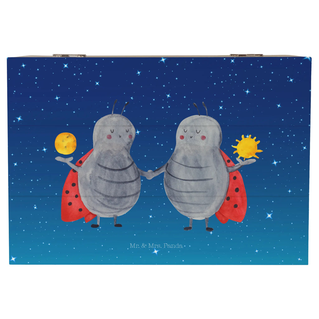 Holzkiste Sternzeichen Zwilling truhe holz, Holzbox, box holz, Holzkiste mit Deckel, holztruhen, aufbewahrungskiste mit deckel, holzkästchen, holzschachtel, Holzkisten, aufbewahrungstruhe, Aufbewahrungskiste, aufbewahrungskisten, Holzbox mit Deckel, holzschatulle, Aufbewahrungsbox aus Holz, Aufbewahrungsbox, Aufbewahrungsbox Holz, Box aus Holz, Holzboxen, Holz Aufbewahrungsbox, Schatulle, Holztruhe, aufbewahrungsboxen, kiste holz, Holzkiste, Astrologie, Horoskop, Tierkreiszeichen, Aszendent, Sternzeichen, Zwilling Geschenk, Zwilling Sternzeichen, Geschenk Mai, Glückskäfer, Geschenk Juni, Marienkäfer, Geburtstag Mai, Zwillingsschwester, Zwillinge, Zwillingsbruder