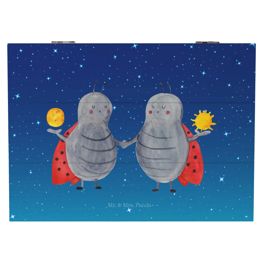 Holzkiste Sternzeichen Zwilling truhe holz, Holzbox, box holz, Holzkiste mit Deckel, holztruhen, aufbewahrungskiste mit deckel, holzkästchen, holzschachtel, Holzkisten, aufbewahrungstruhe, Aufbewahrungskiste, aufbewahrungskisten, Holzbox mit Deckel, holzschatulle, Aufbewahrungsbox aus Holz, Aufbewahrungsbox, Aufbewahrungsbox Holz, Box aus Holz, Holzboxen, Holz Aufbewahrungsbox, Schatulle, Holztruhe, aufbewahrungsboxen, kiste holz, Holzkiste, Astrologie, Horoskop, Tierkreiszeichen, Aszendent, Sternzeichen, Zwilling Geschenk, Zwilling Sternzeichen, Geschenk Mai, Glückskäfer, Geschenk Juni, Marienkäfer, Geburtstag Mai, Zwillingsschwester, Zwillinge, Zwillingsbruder