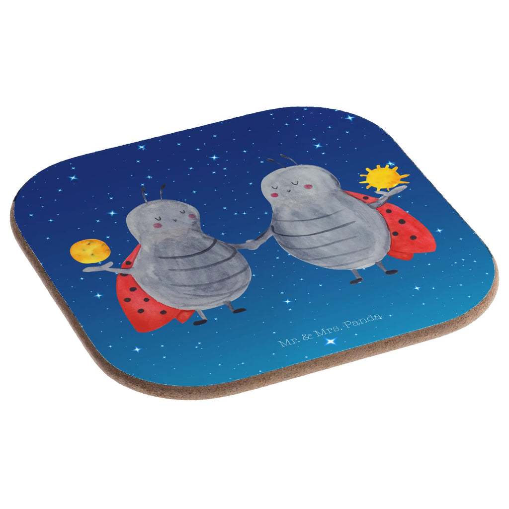 Untersetzer Sternzeichen Zwilling weinuntersetzer, Untersetzer Tasse, weinflaschenuntersetzer, Flaschenuntersetzer, bieruntersetzer, Kaffeeuntersetzer, Tassen Untersetzer, Design Untersetzer, Quadratischer Untersetzer, Tischuntersetzer, Untersetzer Glas, Untersetzer Quadratisch, hartfaseruntersetzer, Untersetzer Kaffee, Untersetzer, garten untersetzer, Getränkeuntersetzer, unterleger, gläseruntersetzer, Tassenuntersetzer, party untersetzer, Teeuntersetzer, Untersetzer Gläser, Becheruntersetzer, esstisch untersetzer, Coaster, schutzuntersetzer, grill untersetzer, Tischschoner, Untersetzer Tee, Glasuntersetzer, deko untersetzer, Holzuntersetzer, eckiger untersetzer, Baruntersetzer, Untersetzer für Gläser, hartfaser untersetzer, bar untersetzer, weinglasuntersetzer, Horoskop, Astrologie, Aszendent, Sternzeichen, Tierkreiszeichen, Zwilling Sternzeichen, Geburtstag Mai, Zwillingsschwester, Geschenk Mai, Geschenk Juni, Zwilling Geschenk, Marienkäfer, Glückskäfer, Zwillinge, Zwillingsbruder