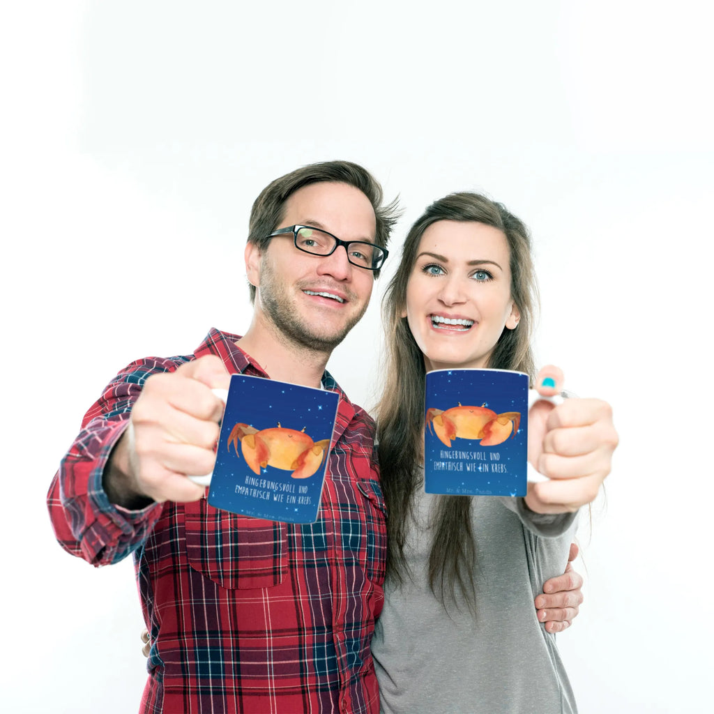 Tasse Sternzeichen Krebs Geschenktasse, Tasse mit Motiven, Bürotasse, Kaffeetasse, Keramiktasse, Teetasse, Porzellantasse, Tasse mit Zitaten, Tasse, Tierkreiszeichen, Sternzeichen, Horoskop, Astrologie, Aszendent, Krabbe, Krebs Geschenk, Geschenk Meer, Geschenk Juni, Geburtstag Juli, Geschenk Juli, Krebs Sternzeichen, Geburtstag Juni, Meerestier, Krebse