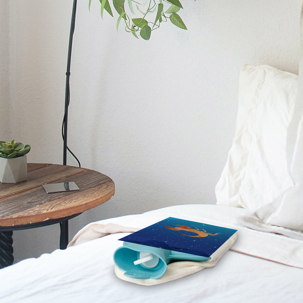 Wärmflasche Sternzeichen Skorpion Bettflasche, Wärmflasche, heißwasserflasche, Wärmflaschen mit Bezug, warmwasserflasche, Wärmekissen, wärmebeutel, Wärmflaschen, Bettflaschen, Wärmeflasche, bettwärmflasche, warmwasserbeutel, heizflasche, heißwasserbeutel, Wärmflasche mit Bezug, Astrologie, Horoskop, Sternzeichen, Tierkreiszeichen, Aszendent, Geschenk Oktober, Geburtstag Oktober, Geschenk November, Geburtstag November, Skorpion Sternzeichen, Skorpione, Skorpion Geschenk