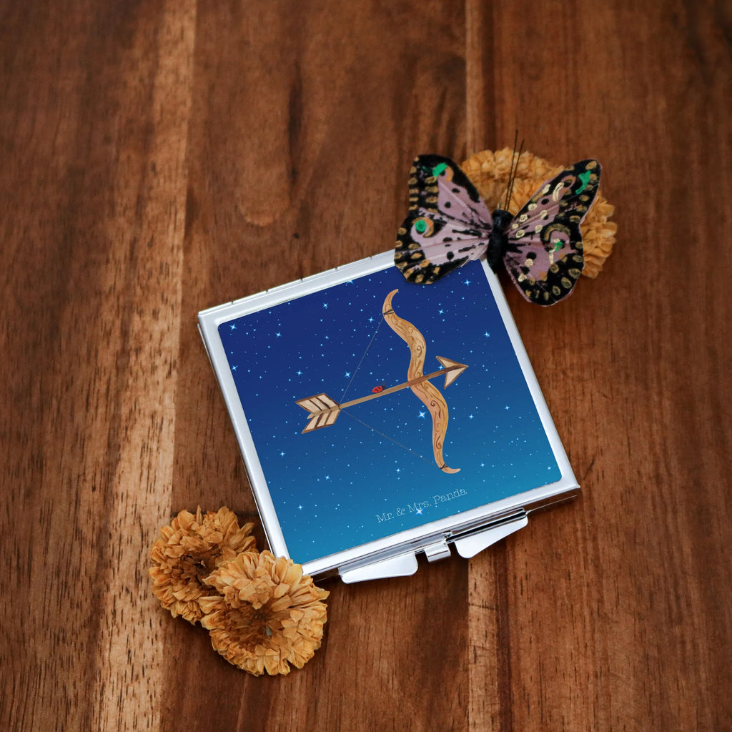 Handbag mirror Star sign Protect Klappspiegel, Taschen-Kosmetikspiegel, Spiegel Für Unterwegs, Kosmetikspiegel Klein, Klappbarer Handspiegel, Runder Taschenspiegel, Klappbarer Taschenspiegel, Taschenspiegel, Vintage Kompaktspiegel, Schminkspiegel To Go, Handspiegel Für Damen, Handtaschenspiegel, Schminkspiegel Kompakt, Handspiegel Zum Mitnehmen, Mini Spiegel, Reise Spiegel, Handspiegel Geschenkidee, Deko Handspiegel, Kompaktspiegel, Design Taschenspiegel, Spiegel Für Schminktasche, Spiegel Für Handtasche, Handspiegel Mit Hülle, Spiegel Für Make-Up Tasche, Tragbarer Spiegel, Quadratischer Handspiegel, Tierkreiszeichen, Sternzeichen, Horoskop, Astrologie, Aszendent, Schütze, Geschenk Schützenfest, Schütze Geschenk, Schütze Sternzeichen, Geschenk November, Geburtstag November, Geburtstag Dezember, Geschenk Dezember