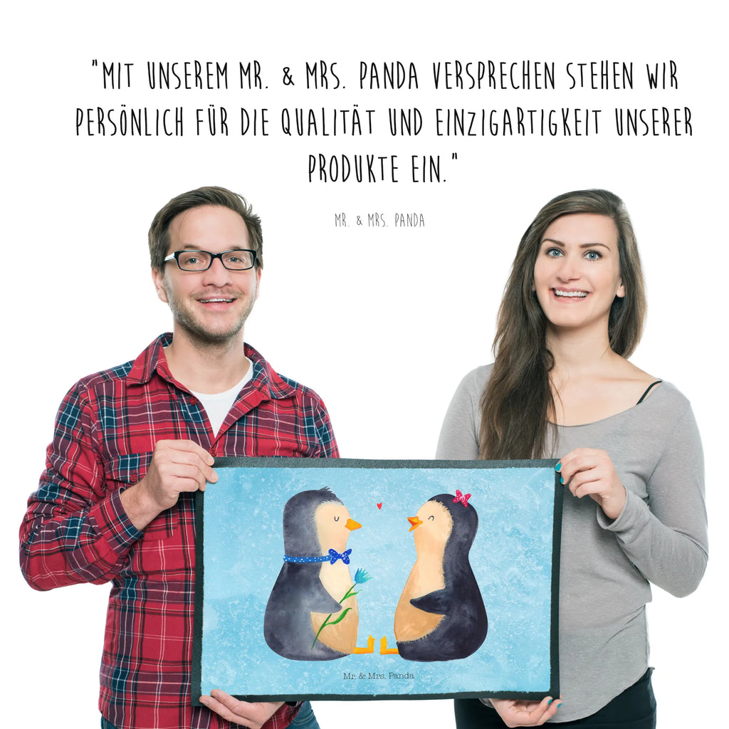 Doormat Penguin pair außenmatte, sauberlaufmatten, Fußabstreifer, türmatten, Schmutzmatte, Schmutzfangmatte, Türmatte, Eingangsteppich, fußmatte, hausmatte, matte haustür, Türvorleger, Fussmatte, Abtretmatte, Schmutzfänger, Schuhabstreifer, schmutzfangmatten, Schmutzfangteppich, Sauberlaufmatte, flurmatte, Haustürmatte, Fußmatten, Eingangsmatte, Fußabtreter, abstreifer, Abtreter, Pinguin, Liebesbeweis, Liebesgeschenk, Große Liebe, Hochzeit, Pinguine, Traumpaar, Verlobung, Hochzeitsgeschenk, Liebespaar, Jahrestag, Hochzeitstag, Liebe