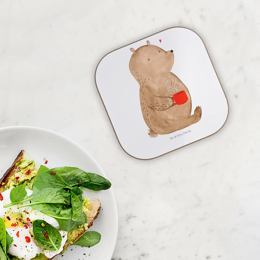 Quadratische Untersetzer Bär Kaffee Holzuntersetzer, Bierdeckel, Untersetzer, Untersetzer Design, Untersetzer Gläser, Untersetzer Holz, Glasuntersetzer, Korkuntersetzer, Tassen Untersetzer, Untersetzer aus Holz, Getränkeuntersetzer, Untersetzer für Gläser, Bär, Teddy, Teddybär, Coffee, Welt erobern, Kaffee, Welt retten, guten Morgen, Motivation, Morgenroutine, Bären