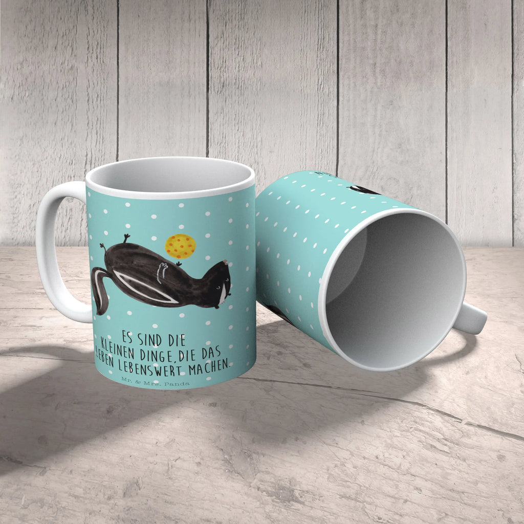 Mug skunk ball Mug, design tasse, Keramiktasse, Henkeltasse, kaffeebecher keramik, Tasse, kaffeetasse bedruckt, Kaffeetasse, tasse für kaffee, Keramikbecher, Tasse mit Motiv, kaffeebecher bedruckt, Designtasse, haferl, milchkaffeetasse, Bürotasse, tasse für büro, hochwertige tasse, Trinktasse, Teepott, Bürobecher, Frühstückstasse, Teetasse, Motivtasse, Sprüchetasse, Tasse mit Spruch, Kaffeebecher, Teebecher, heißgetränkebecher, Henkelbecher, Pott, Trinkbecher, Dekotasse, Coffee Mug, Geschenktasse, Becher, Kaffeepott, Bedruckte Tasse, Kakaotasse, schöne tasse, statement tasse, kaffeetasse keramik, Frühstücksbecher, Skunk, Stinktier, Raubtier, Weisheit, Wildtier, Stinki, Stinker, Verspielt